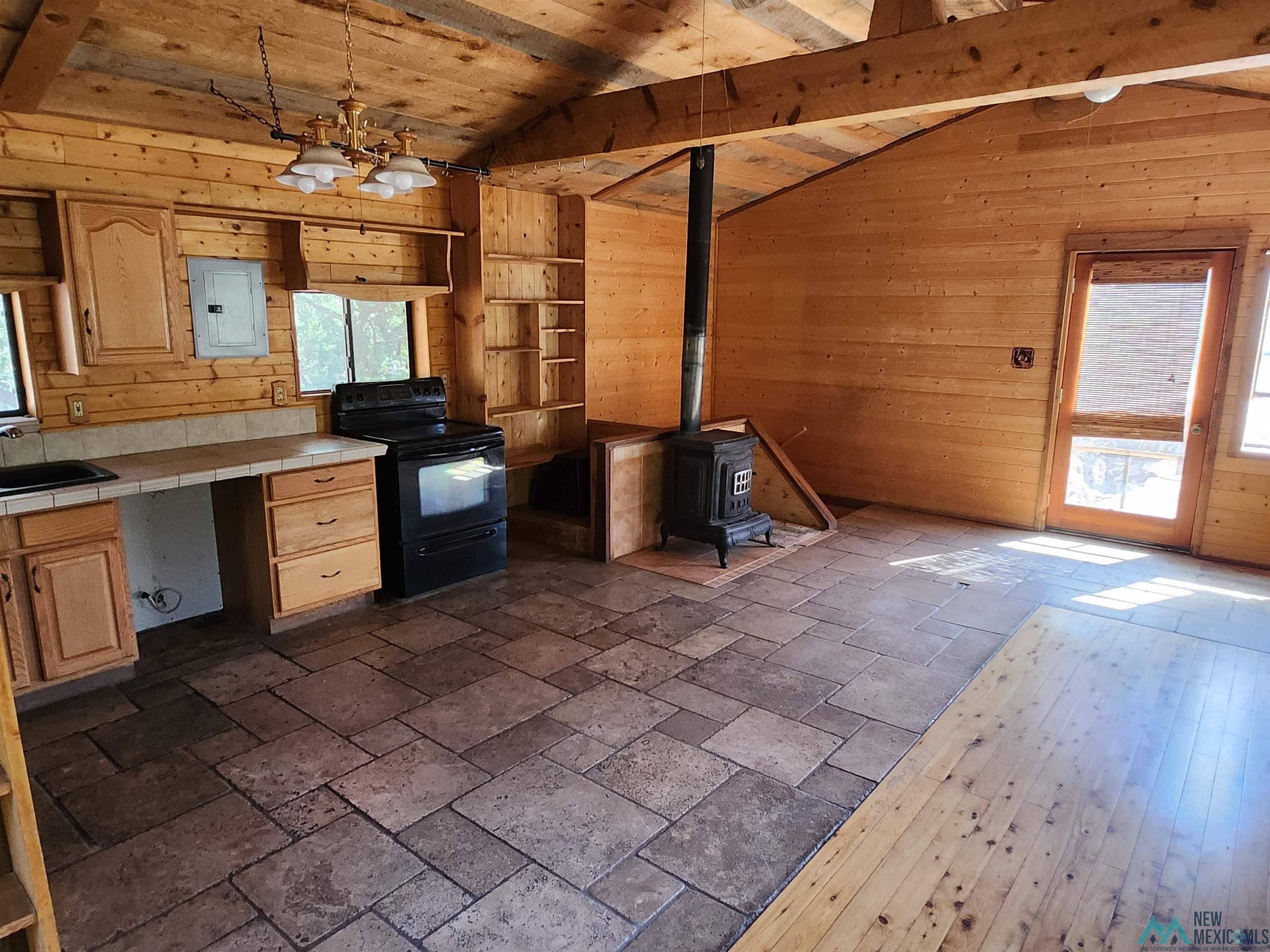 Magdalena, NM 87825,375 Hop Canyon