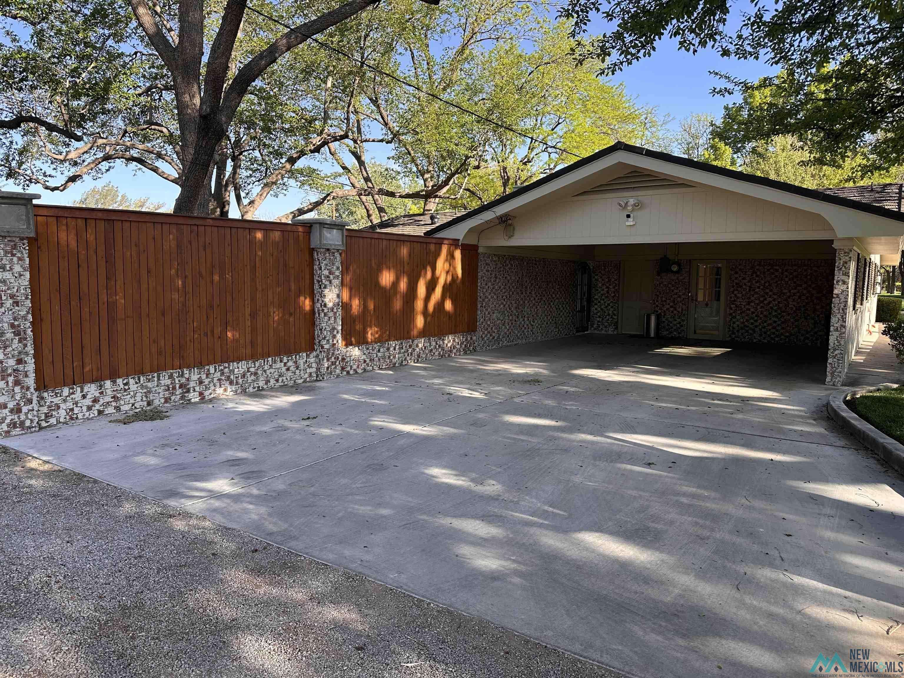 Roswell, NM 88201,700 Chrysler Drive