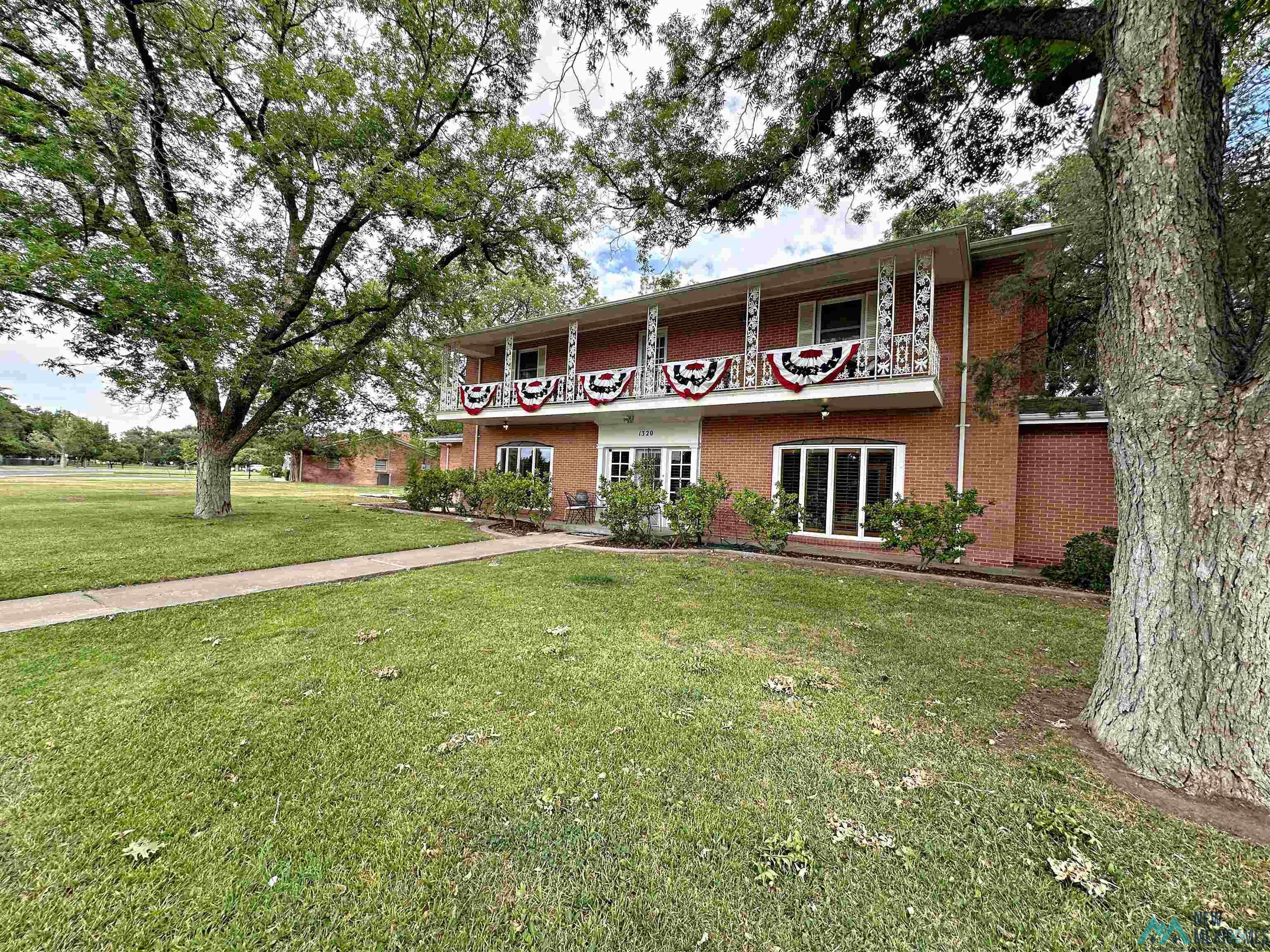 Roswell, NM 88201,1320 W 4th Street