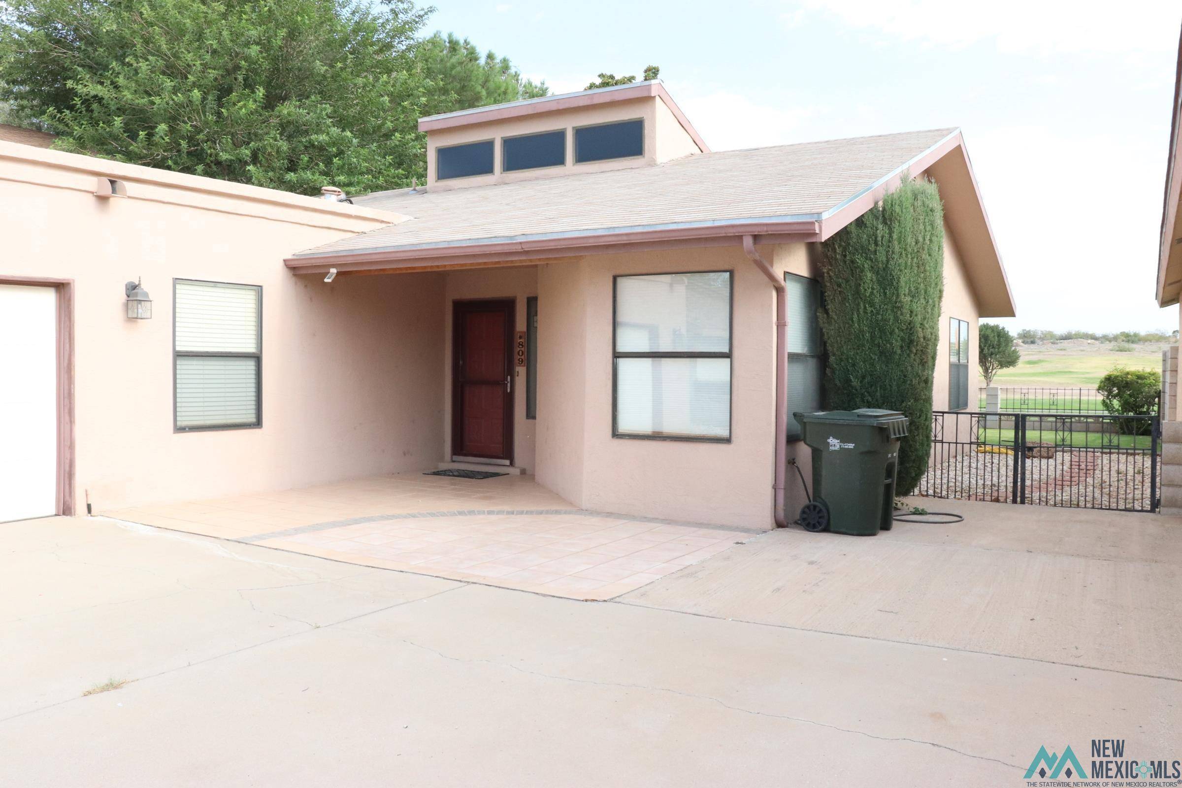 Carlsbad, NM 88220,809 Tanoan Court