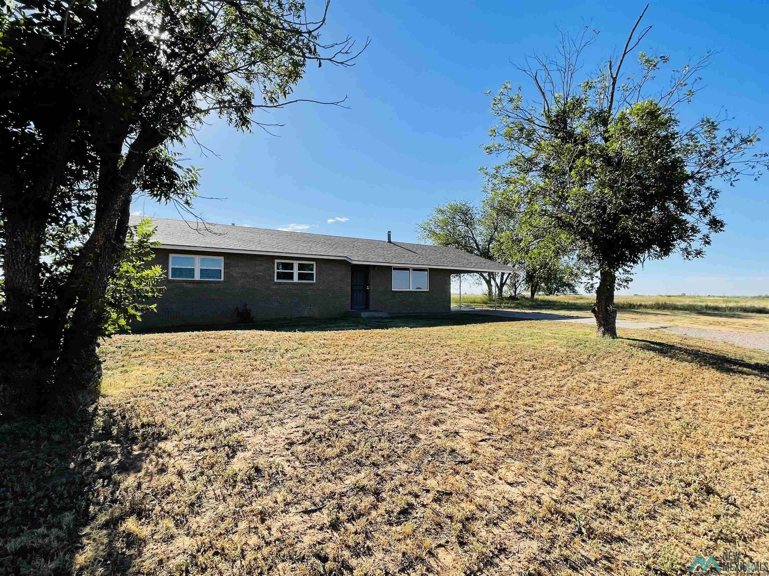 Portales, NM 88130,1479 S Roosevelt Road 5