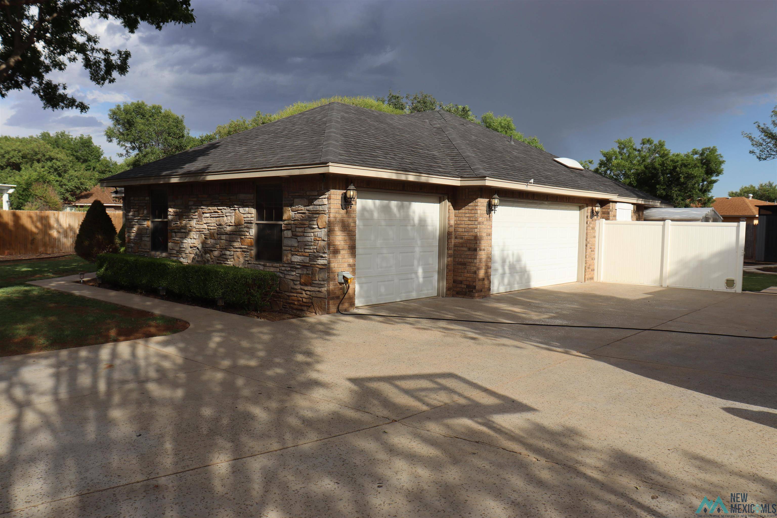 Clovis, NM 88101,1633 Arbor Drive