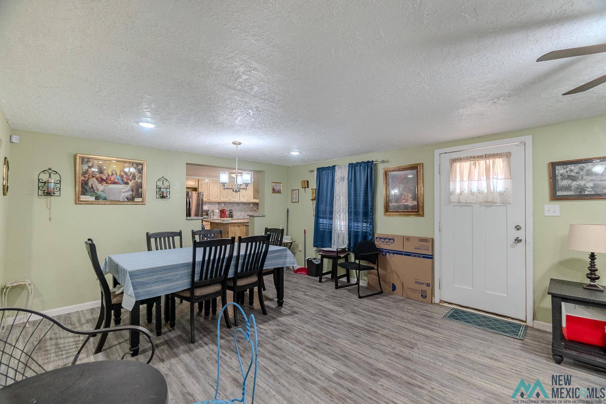Portales, NM 88130,1424 S Roosevelt Rd 6 Road