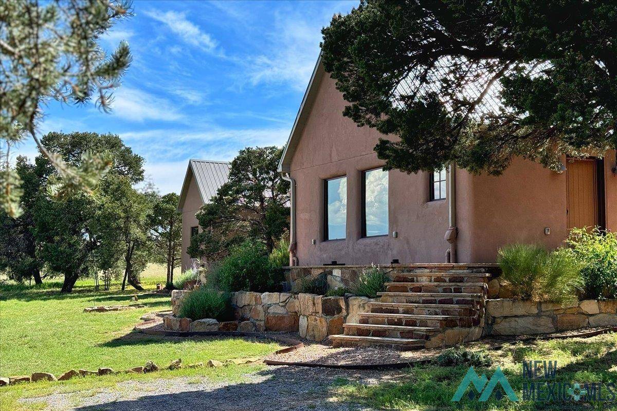 Rowe, NM 87562,125 Tierra Del Dios