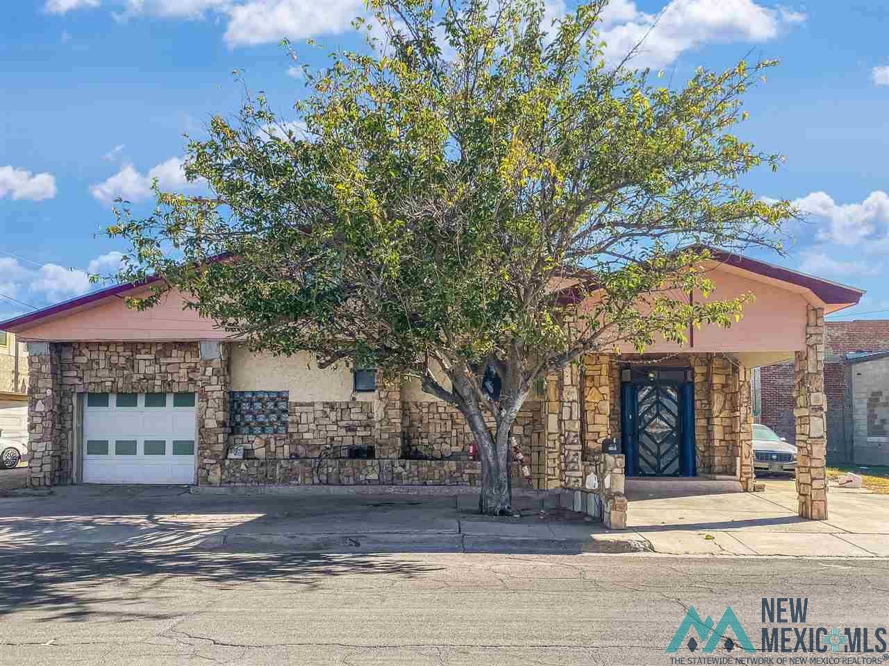 Hobbs, NM 88240,412 S LEECH Street