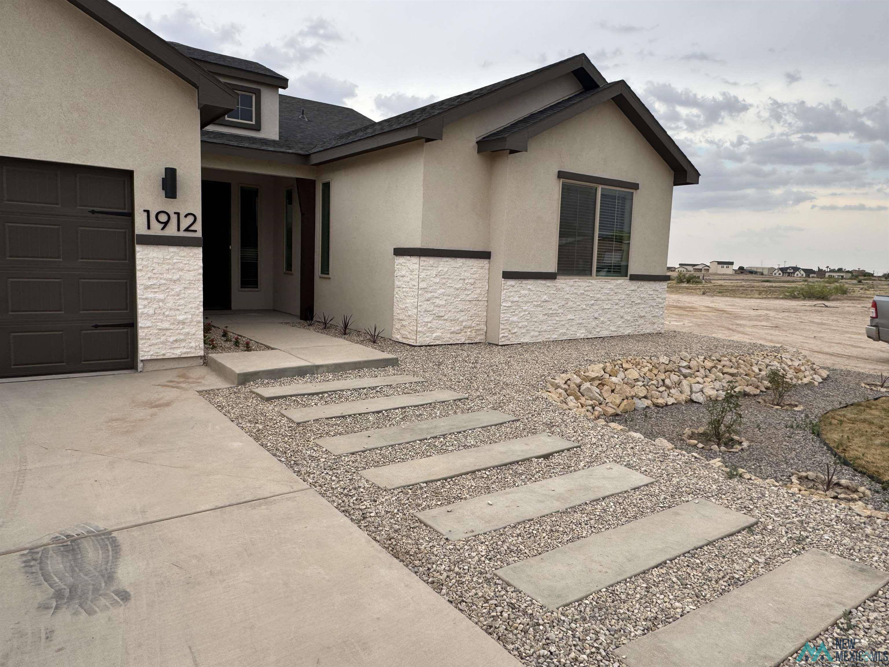 Artesia, NM 88210,1912 Savannah Drive