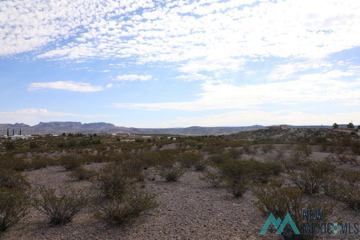 Elephant Butte, NM 87935,000 Mustang Road