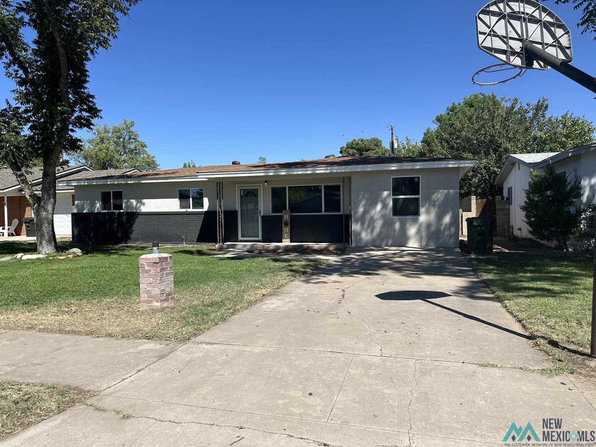 Carlsbad, NM 88220,1812 Manzana Road