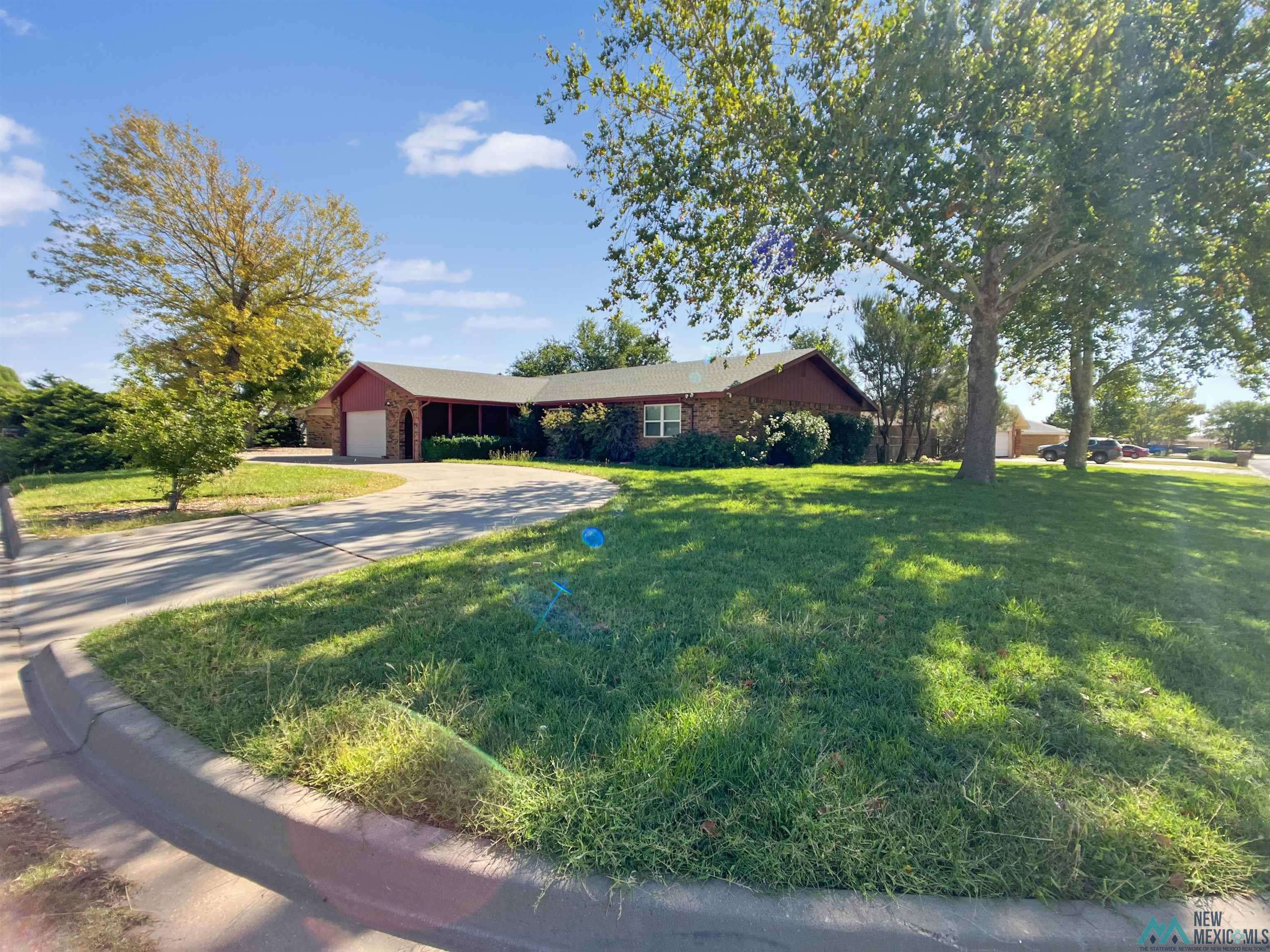 Clovis, NM 88101-5032,2001 PR LYONS Avenue
