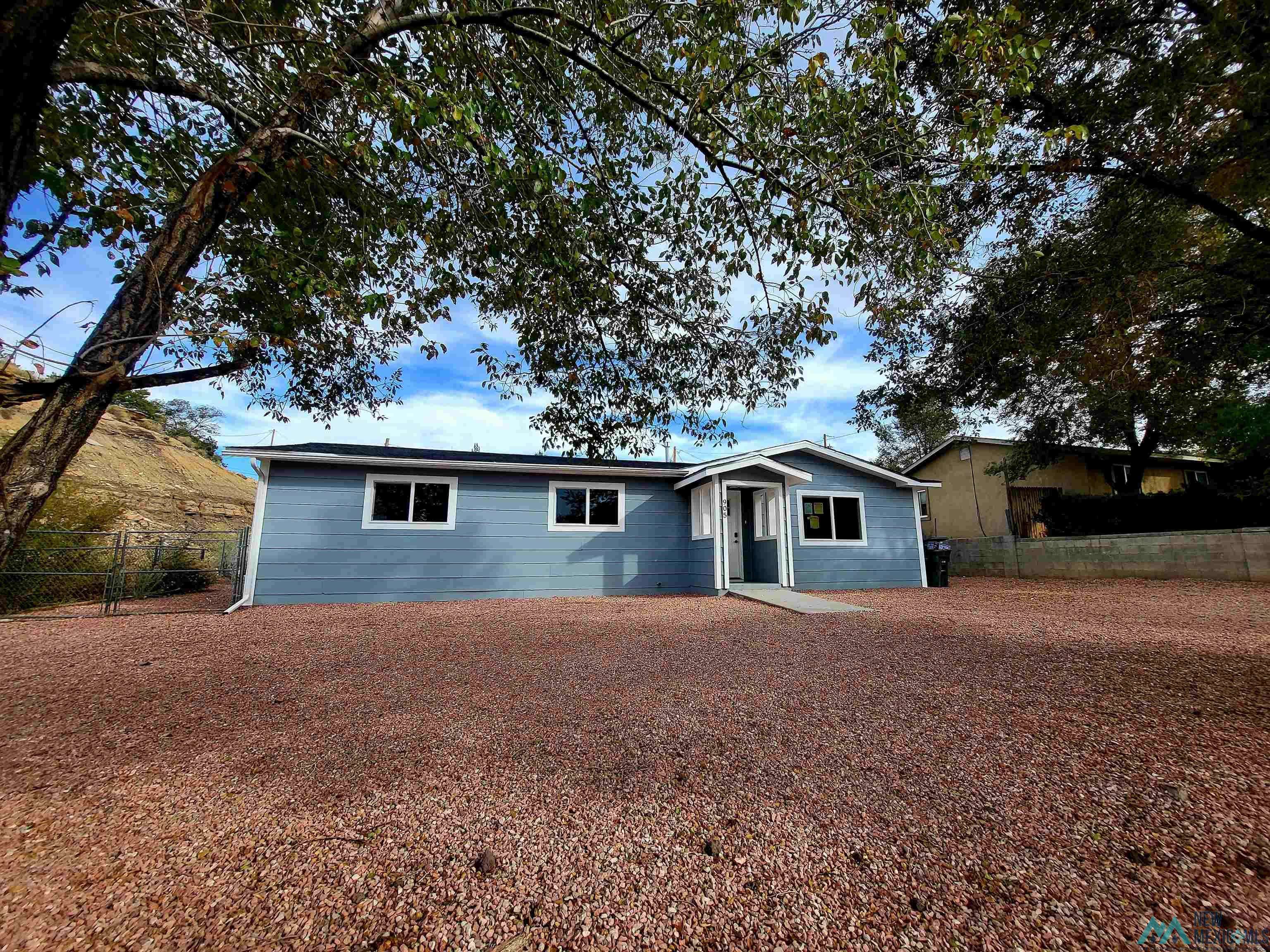 Gallup, NM 87301,905 Henrietta Drive