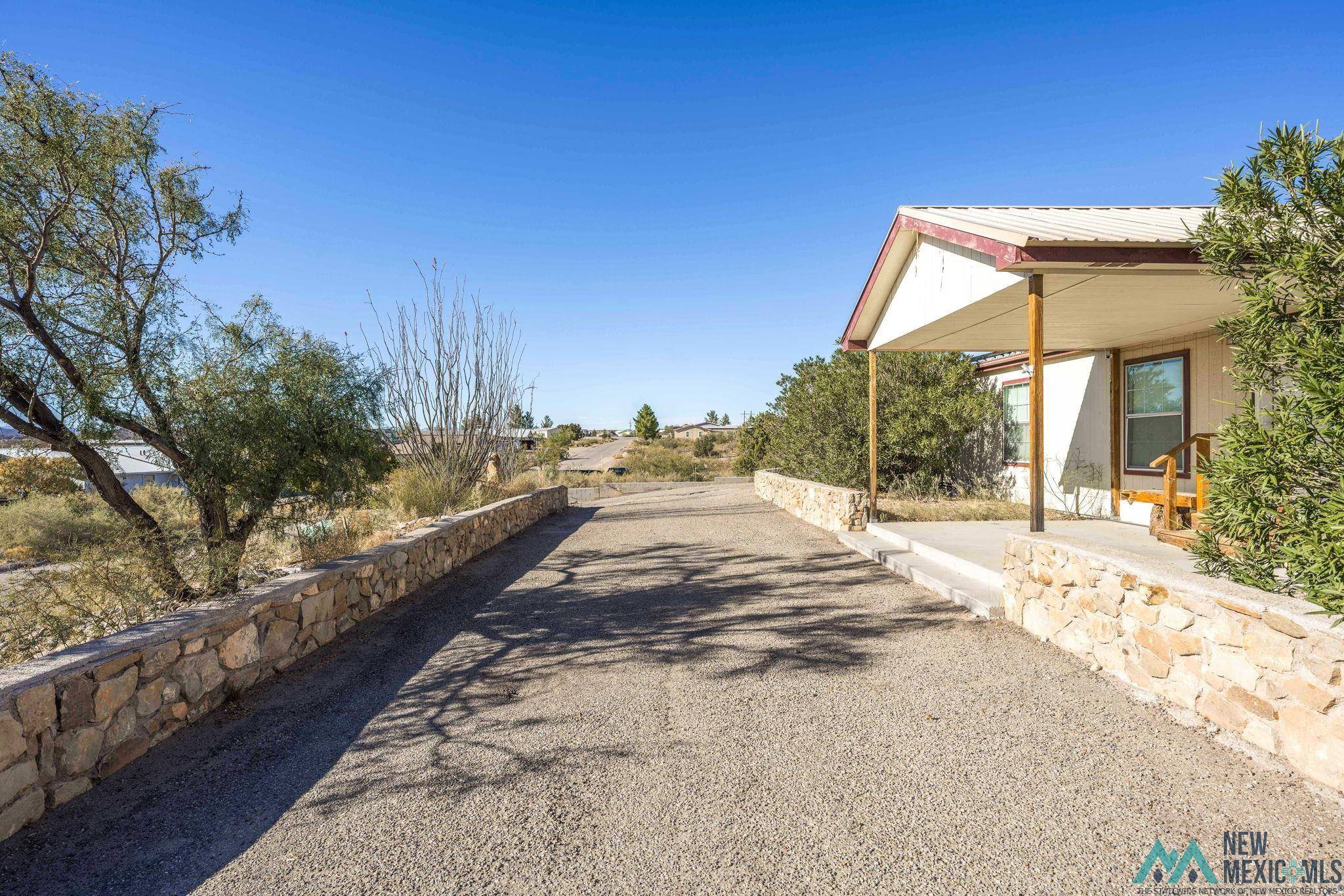 Elephant Butte, NM 87935,205 Black Range Street
