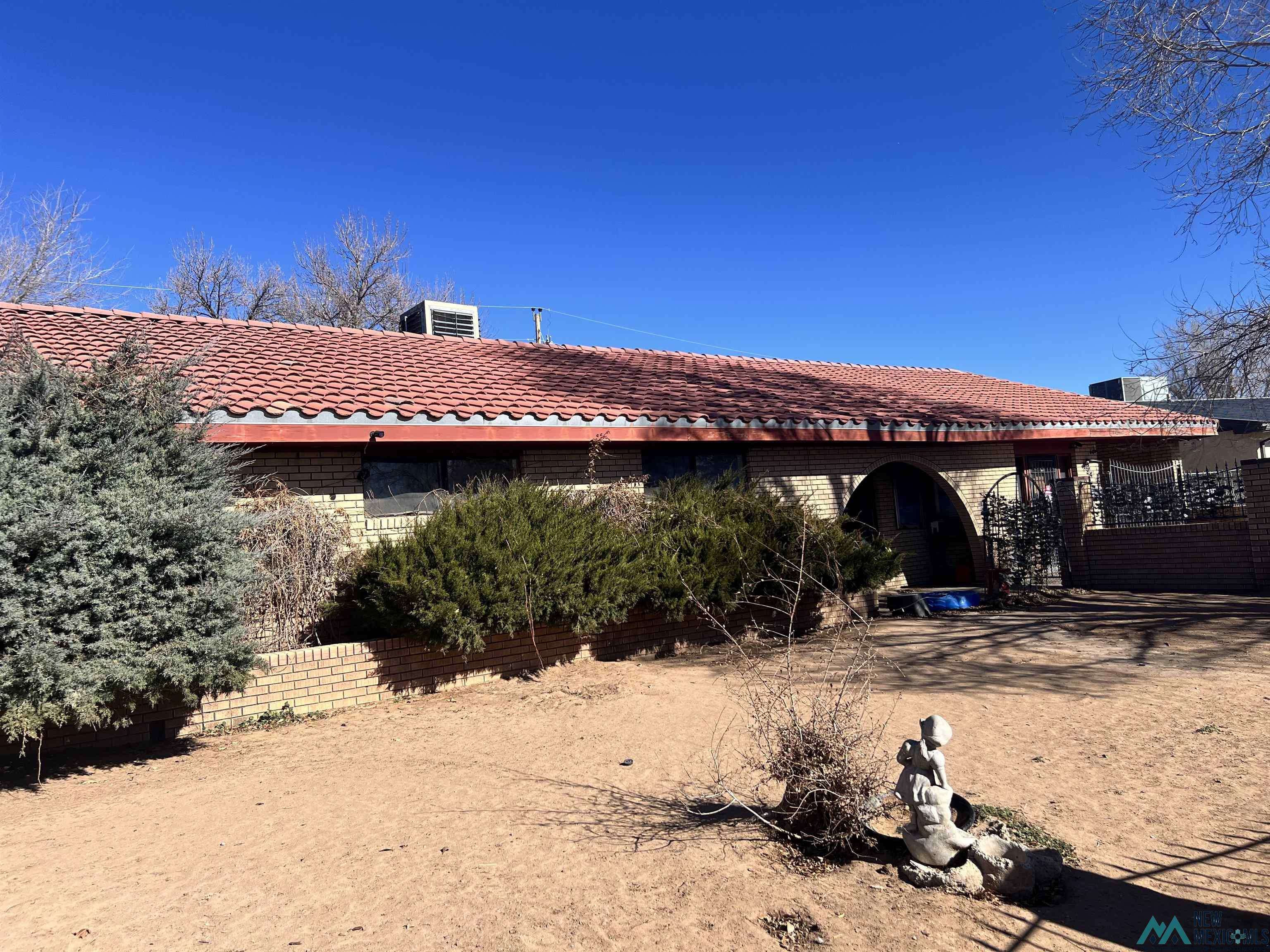 Grants, NM 87020,724 Elko Street