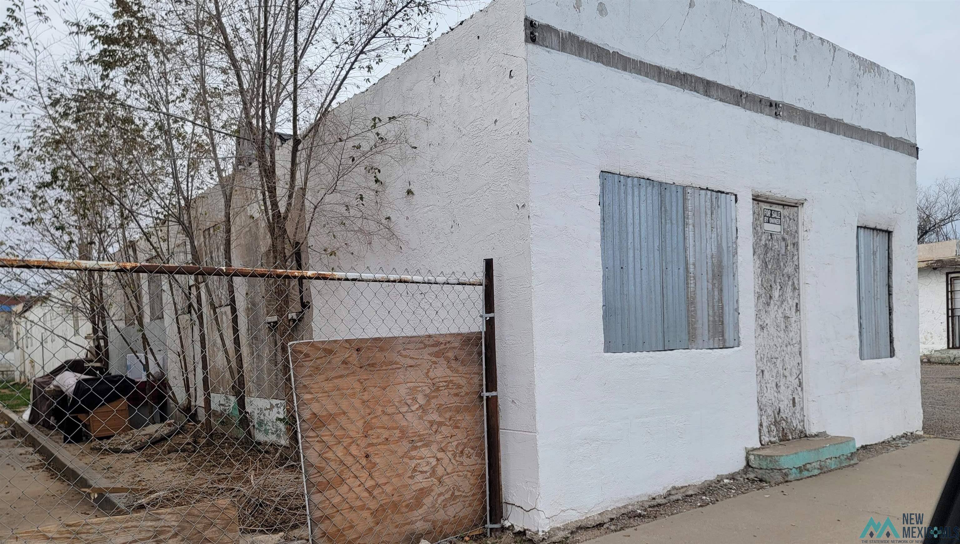 Roswell, NM 88201,1422 W 2nd Street