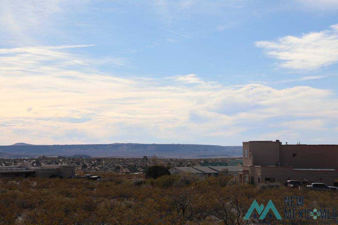 Elephant Butte, NM 87935,669 Underwood Place