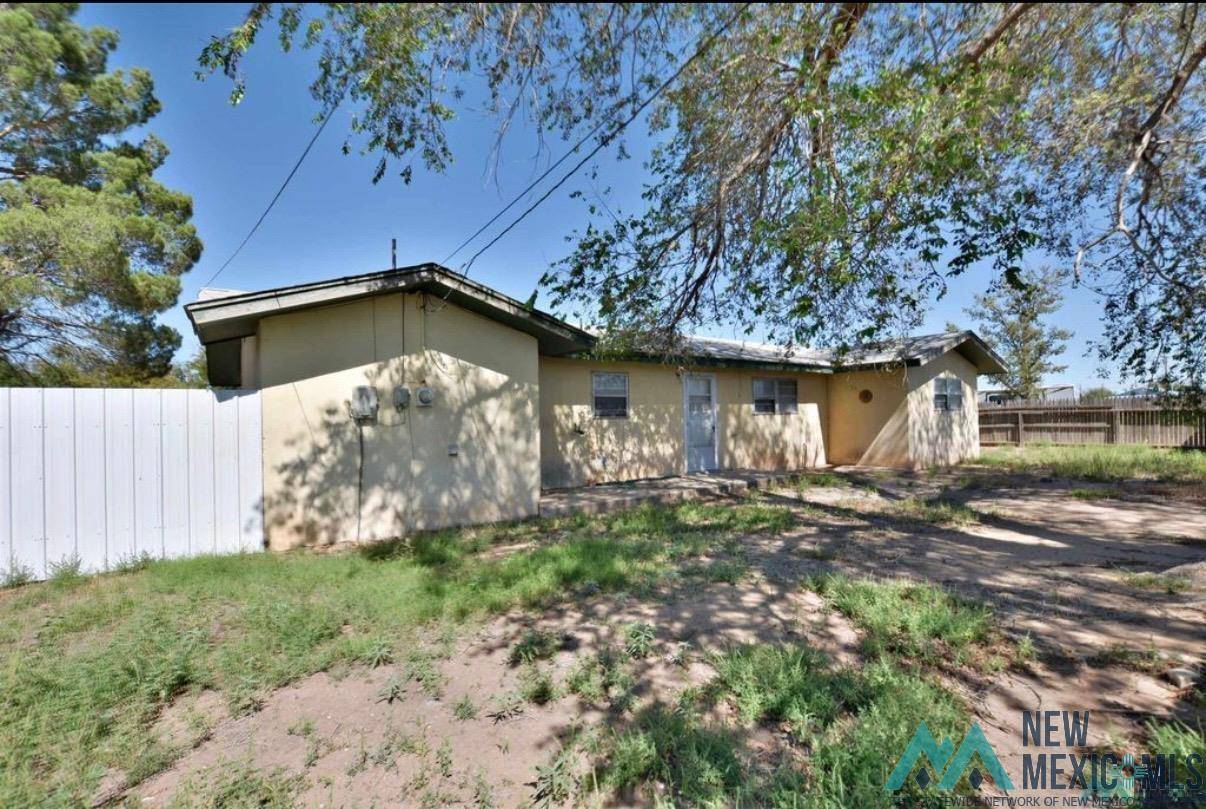 Portales, NM 88130,601 W 17th Lane