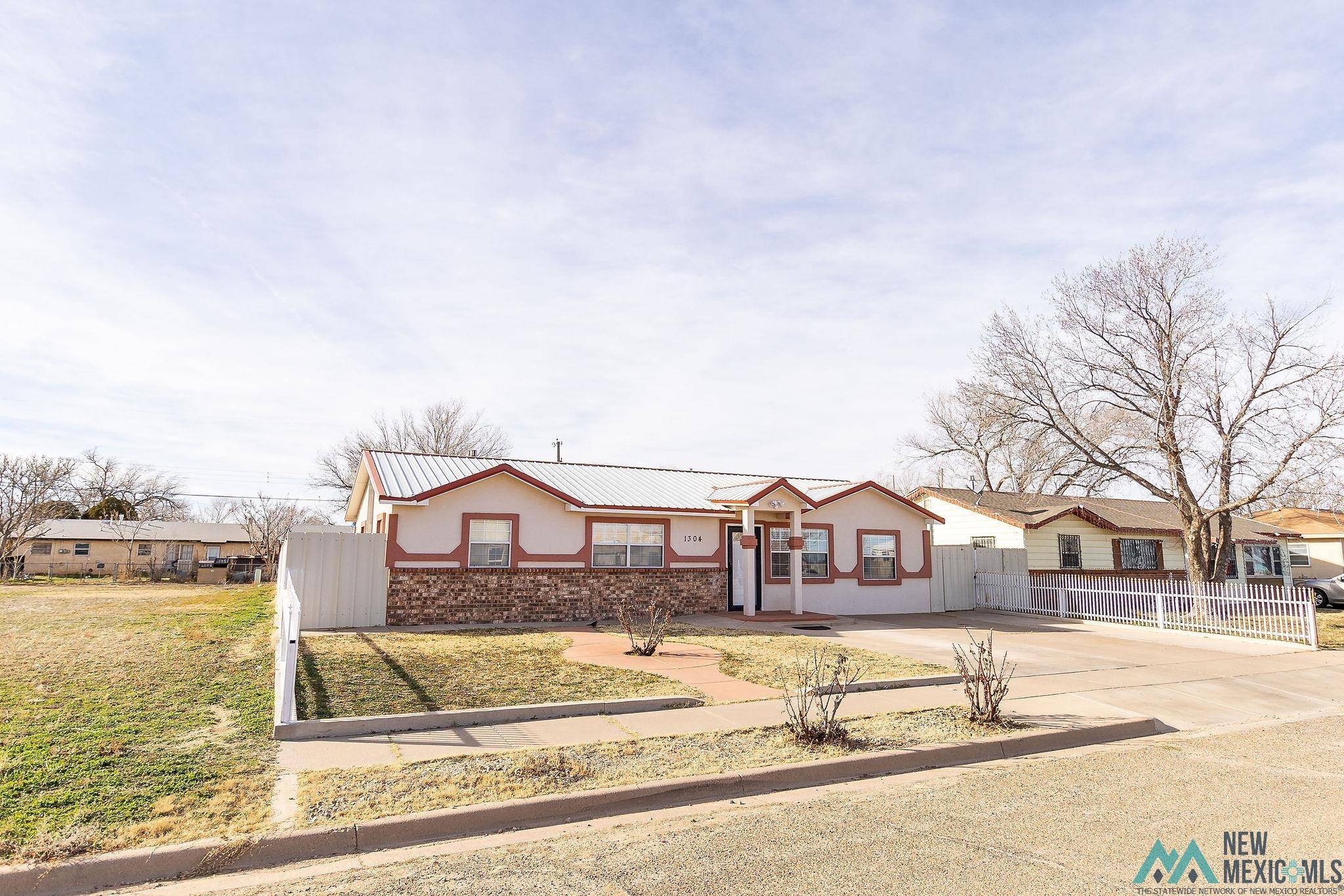 Clovis, NM 88101,1304 Hondo Street
