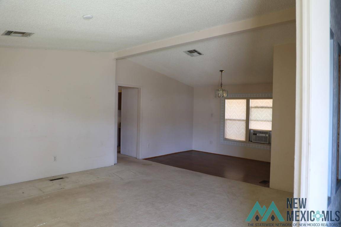 Truth Or Consequences, NM 87901,403 Camino del Cielo Street