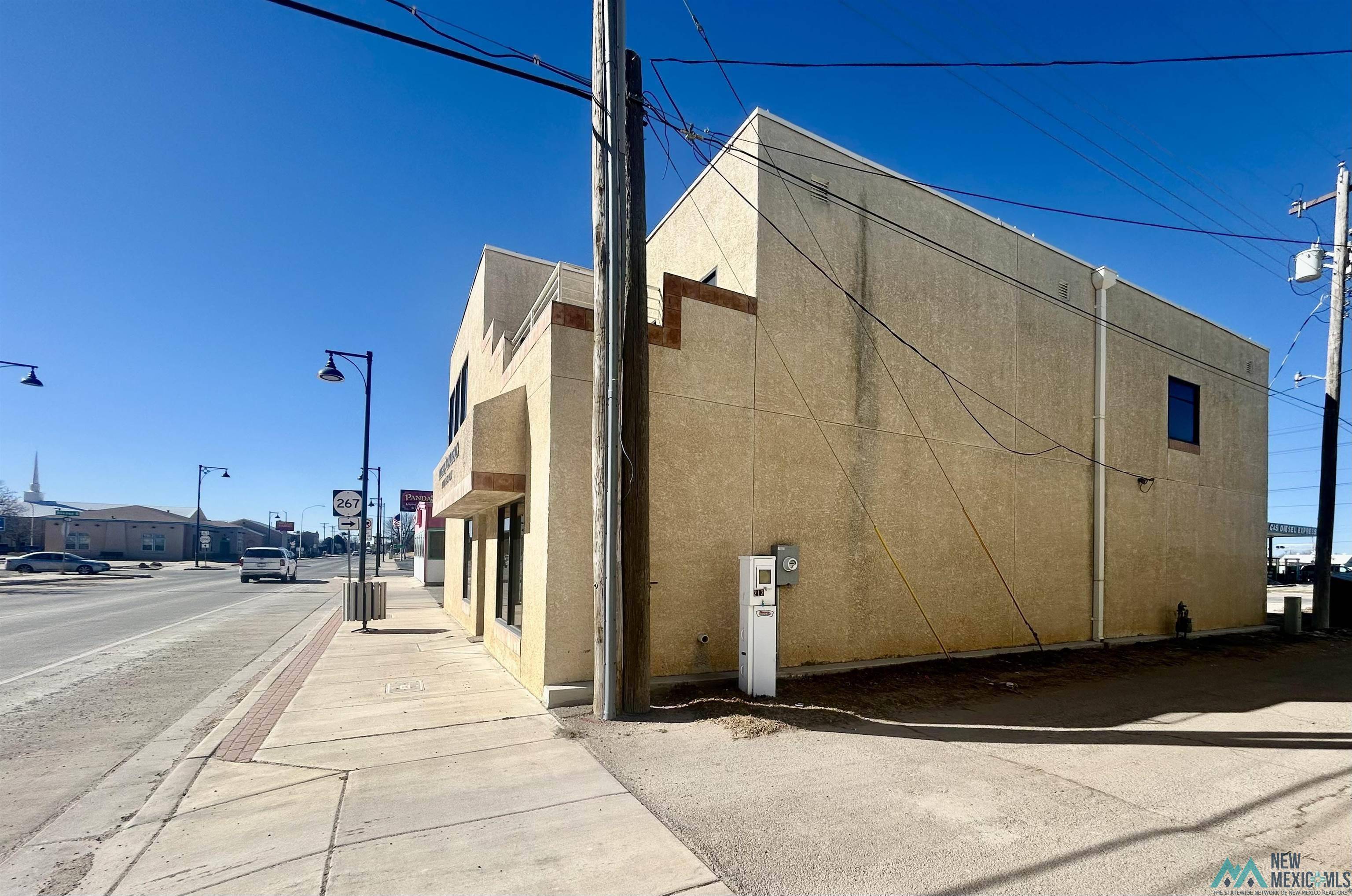 Portales, NM 88130,212 W 1st Street