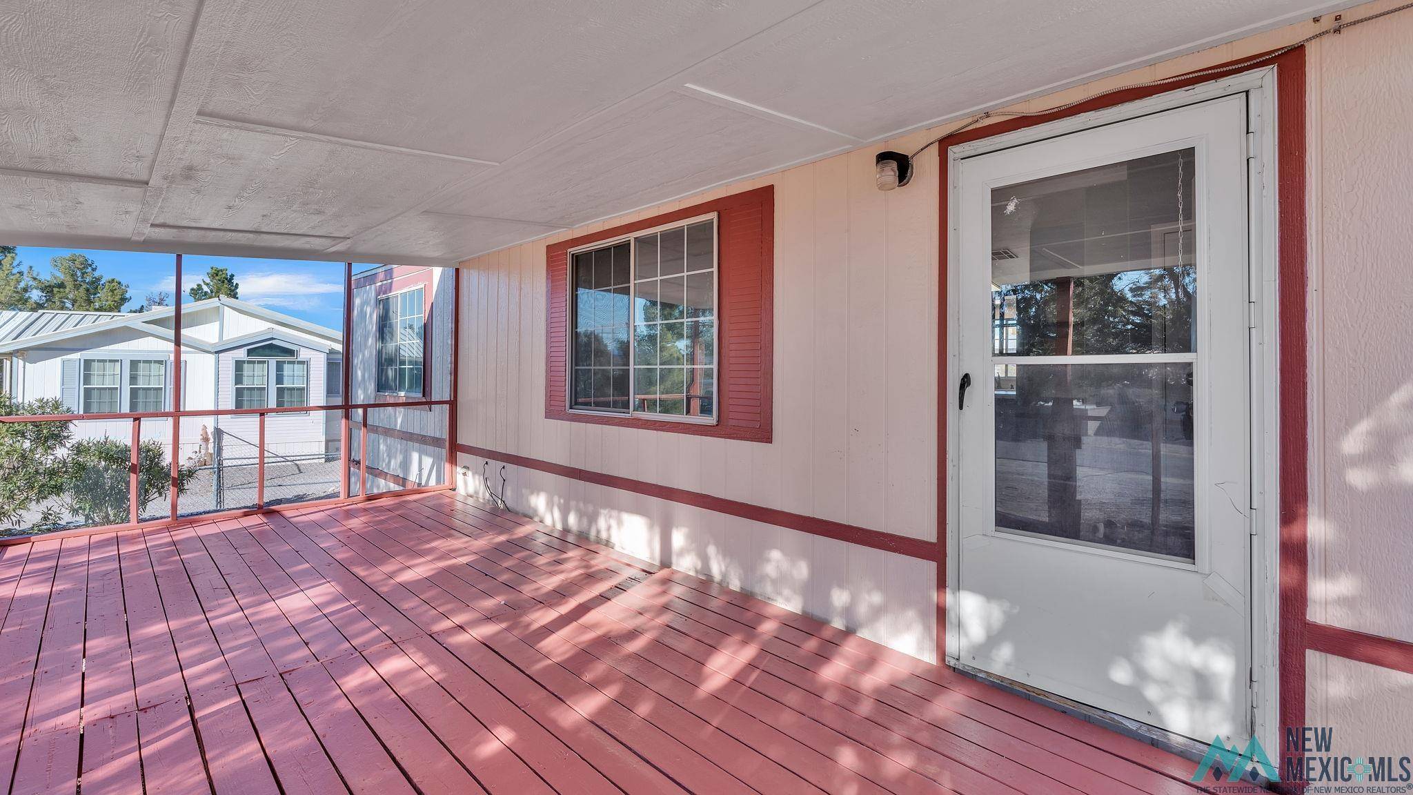 Elephant Butte, NM 87935,405 SAN MATEO Street