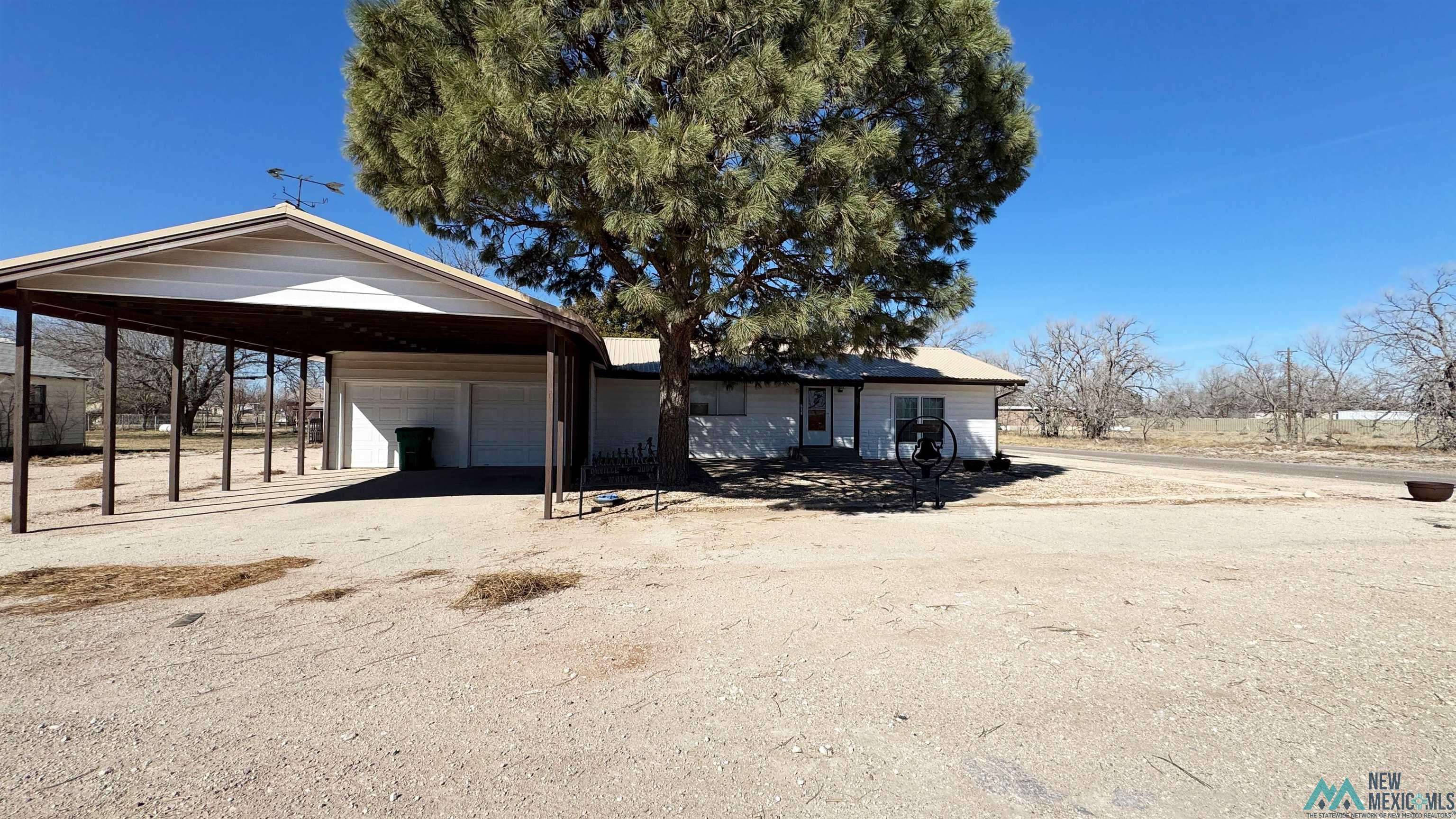 Tatum, NM 88267,203 S Green