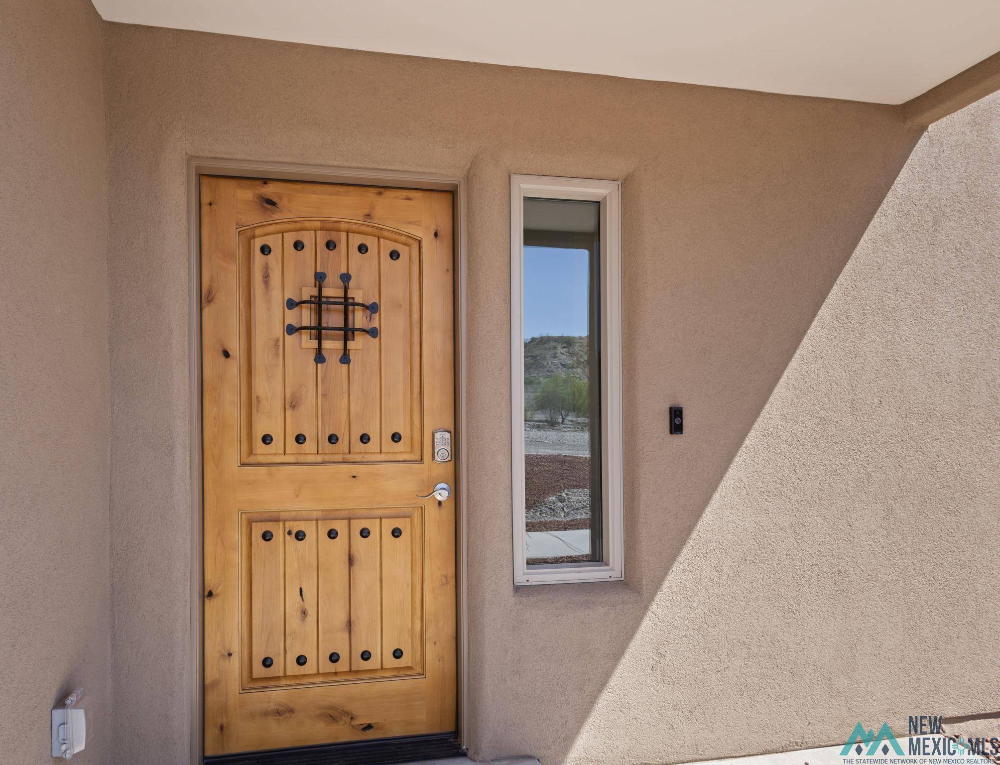 Elephant Butte, NM 87935,202 Tierra Verde Road