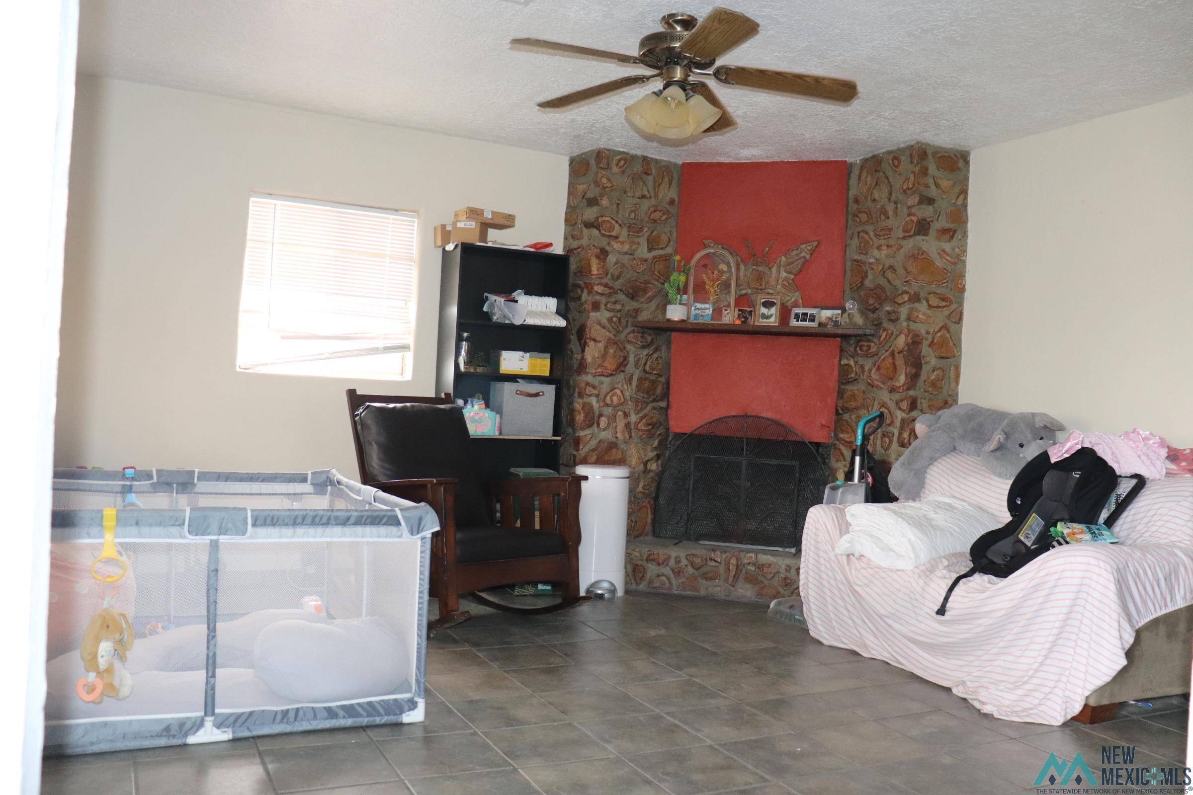 Truth Or Consequences, NM 87901,417 N MAPLE Street