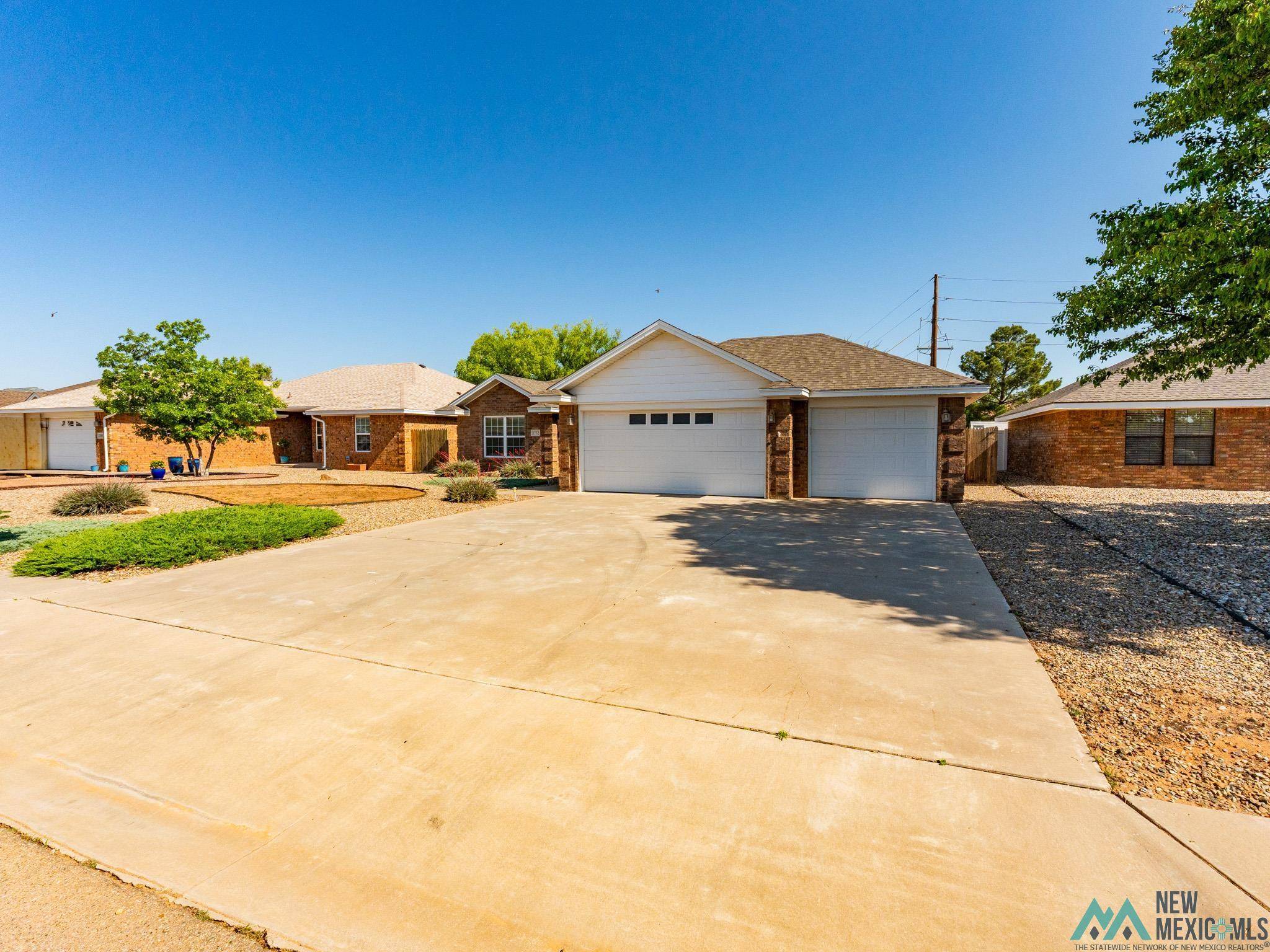 Clovis, NM 88101,1752 Simmons Street