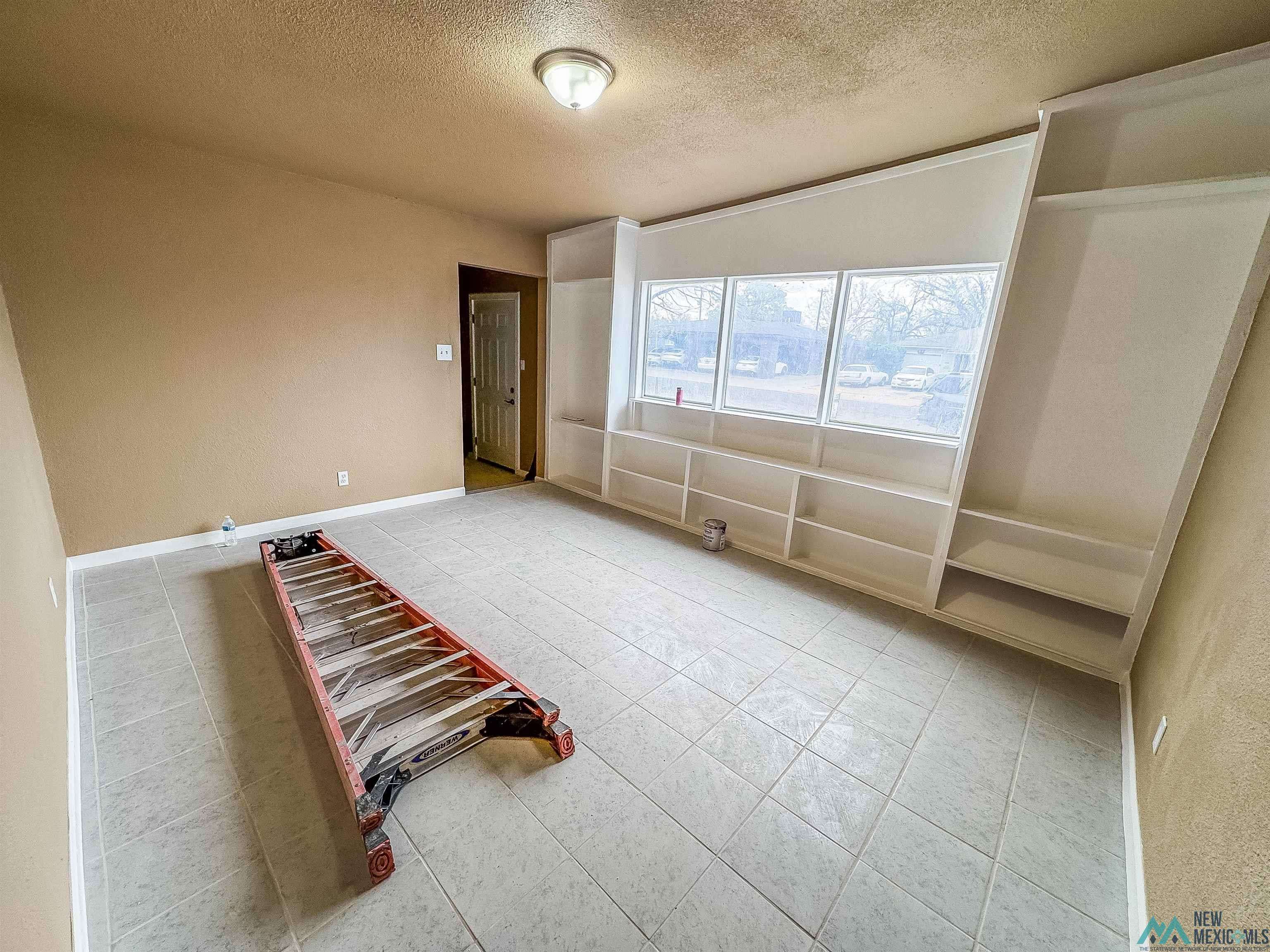 Hobbs, NM 88240,1833 N Gila Drive
