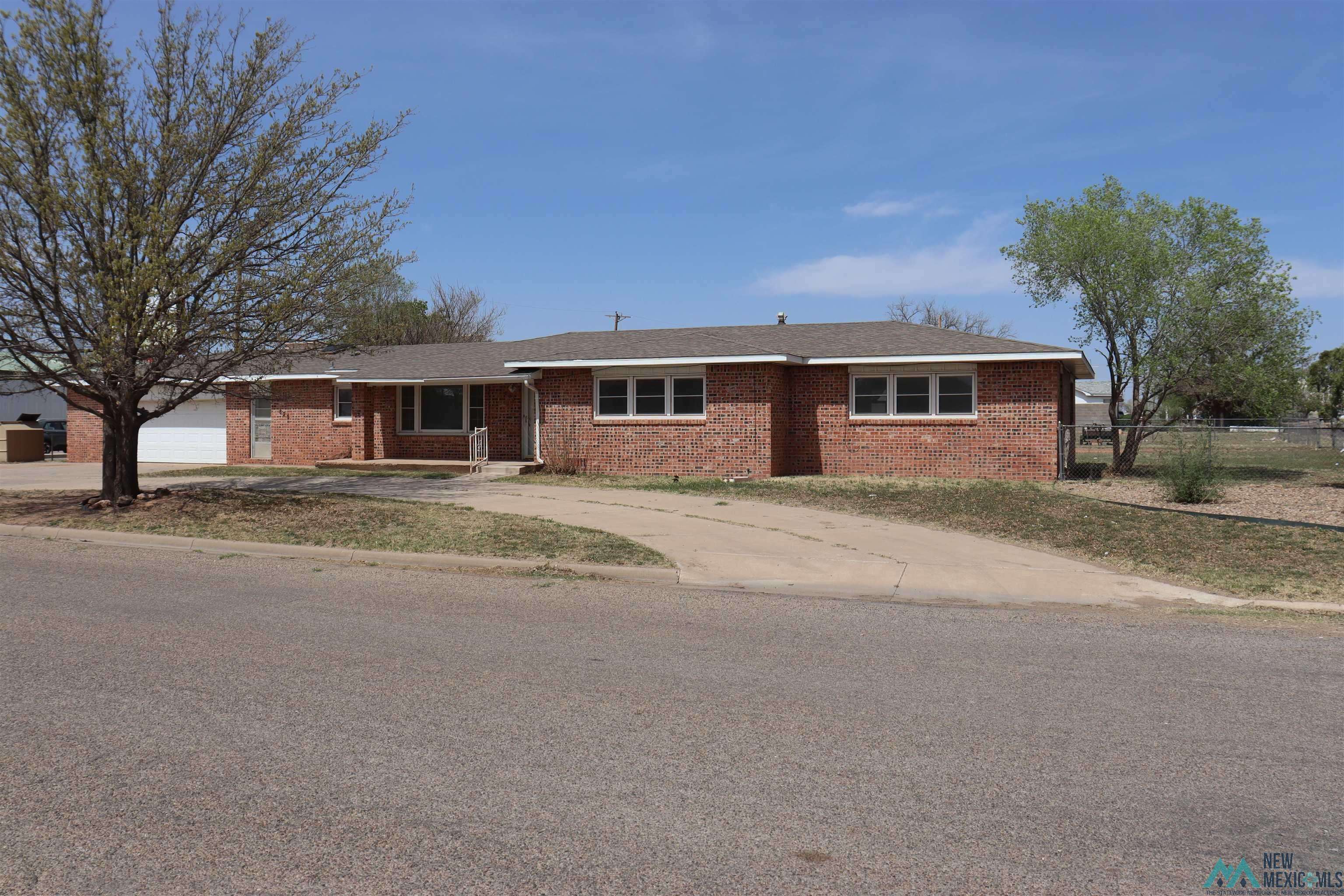 Clovis, NM 88101,820 Sunset Drive