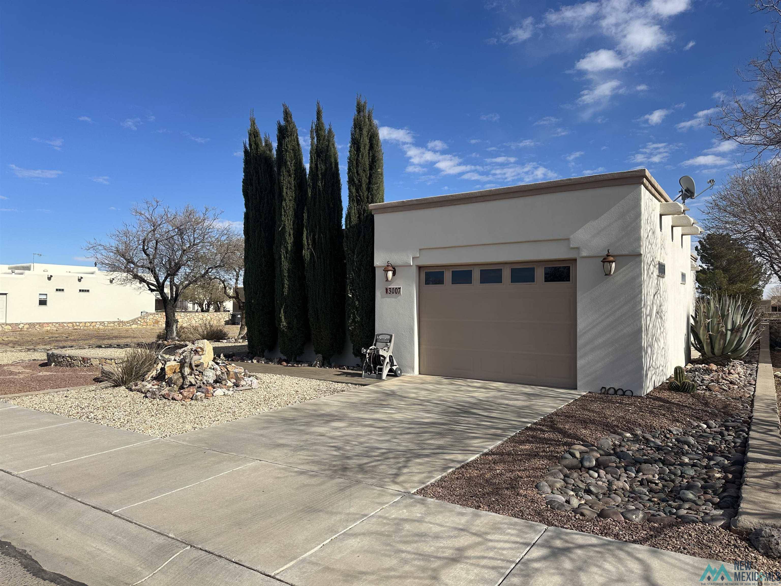 Deming, NM 88030,3007 Sand Trap Road