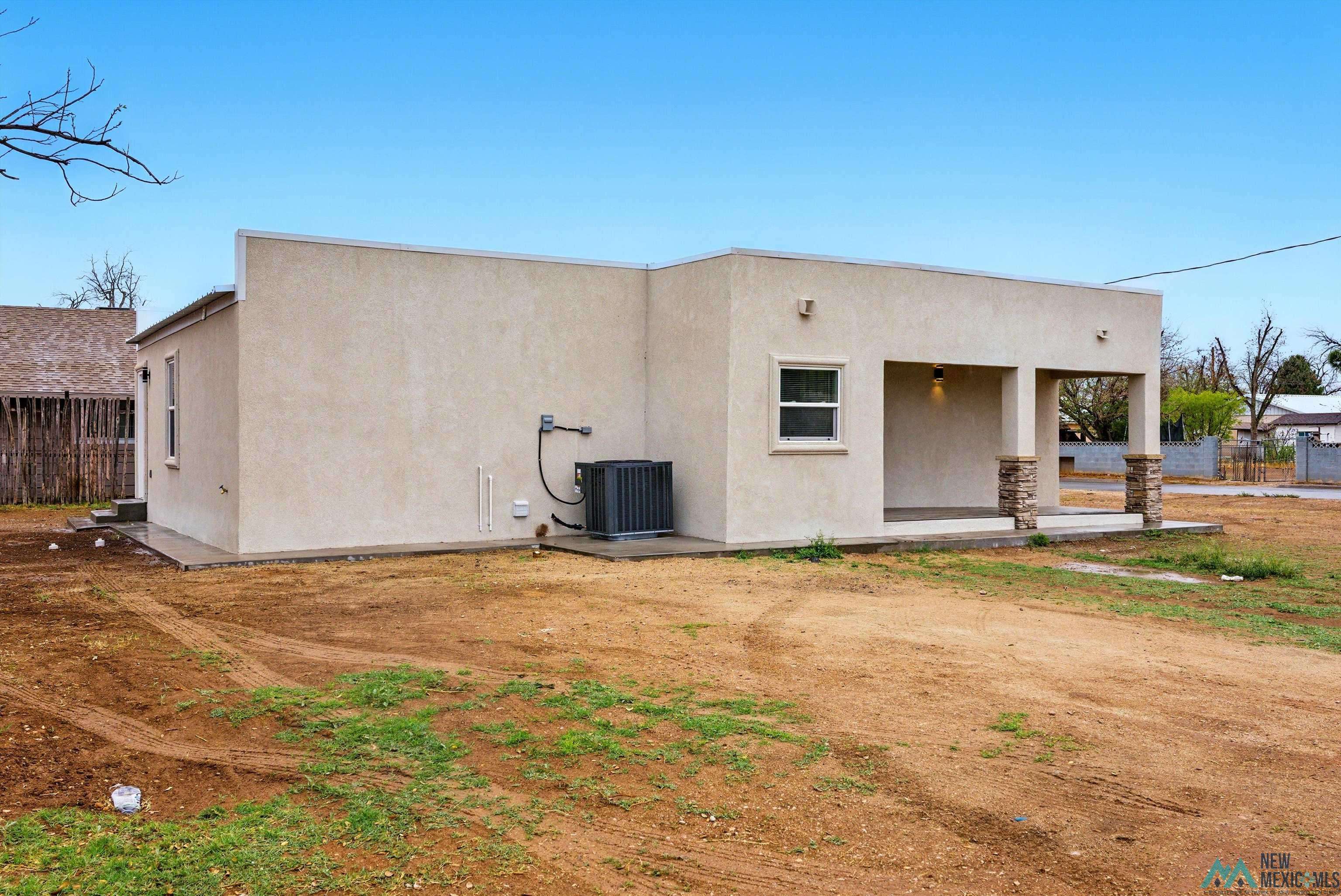 Carlsbad, NM 88220-4224,702 N MAPLE Street