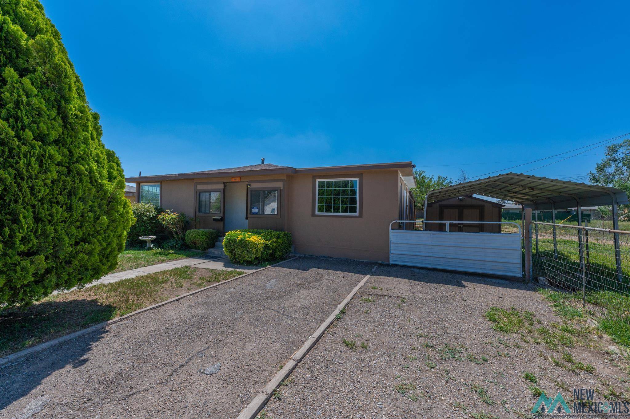 Roswell, NM 88203,702 W Summit Street