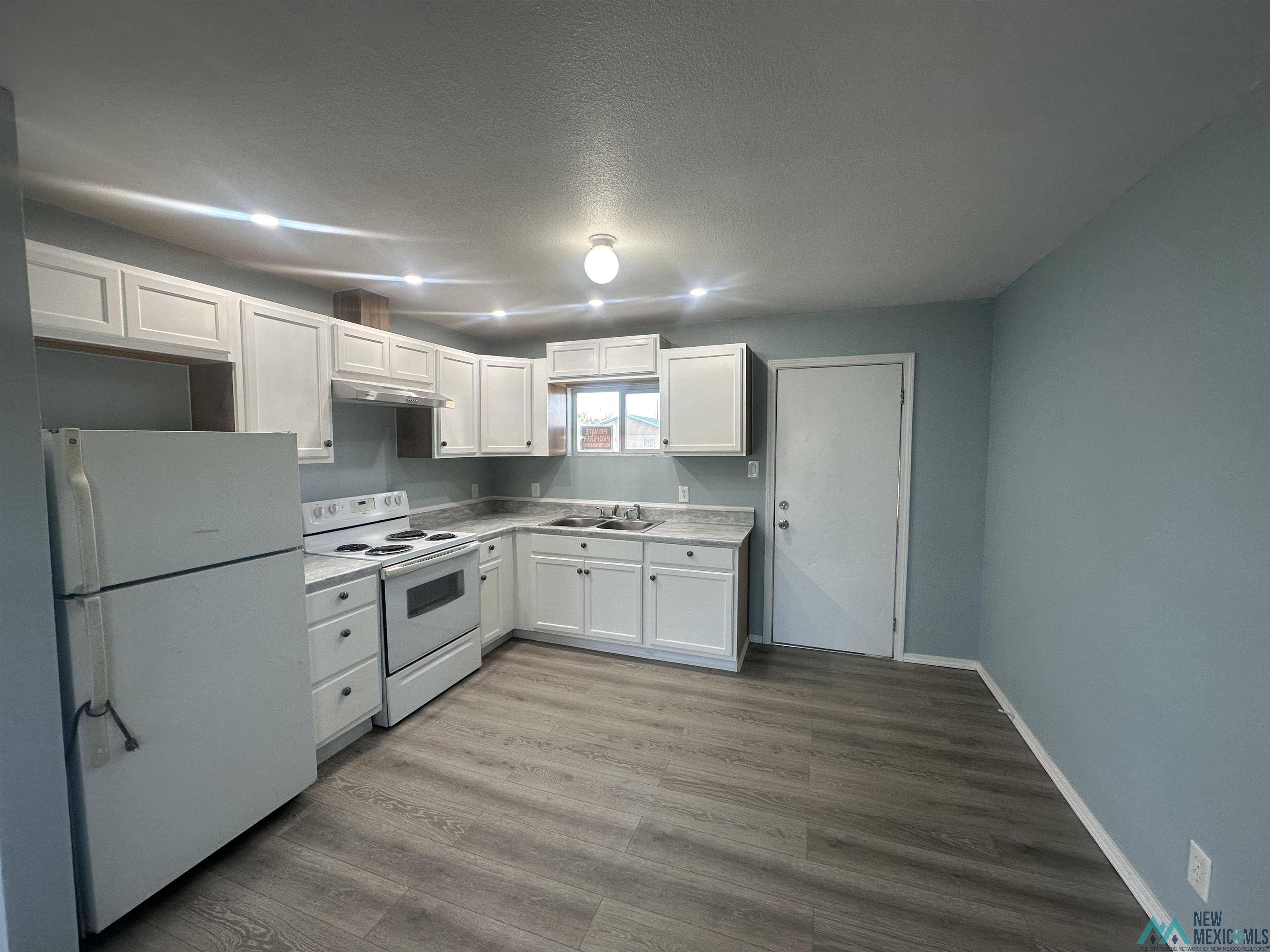 Hobbs, NM 88240,1604 E Dunn Street