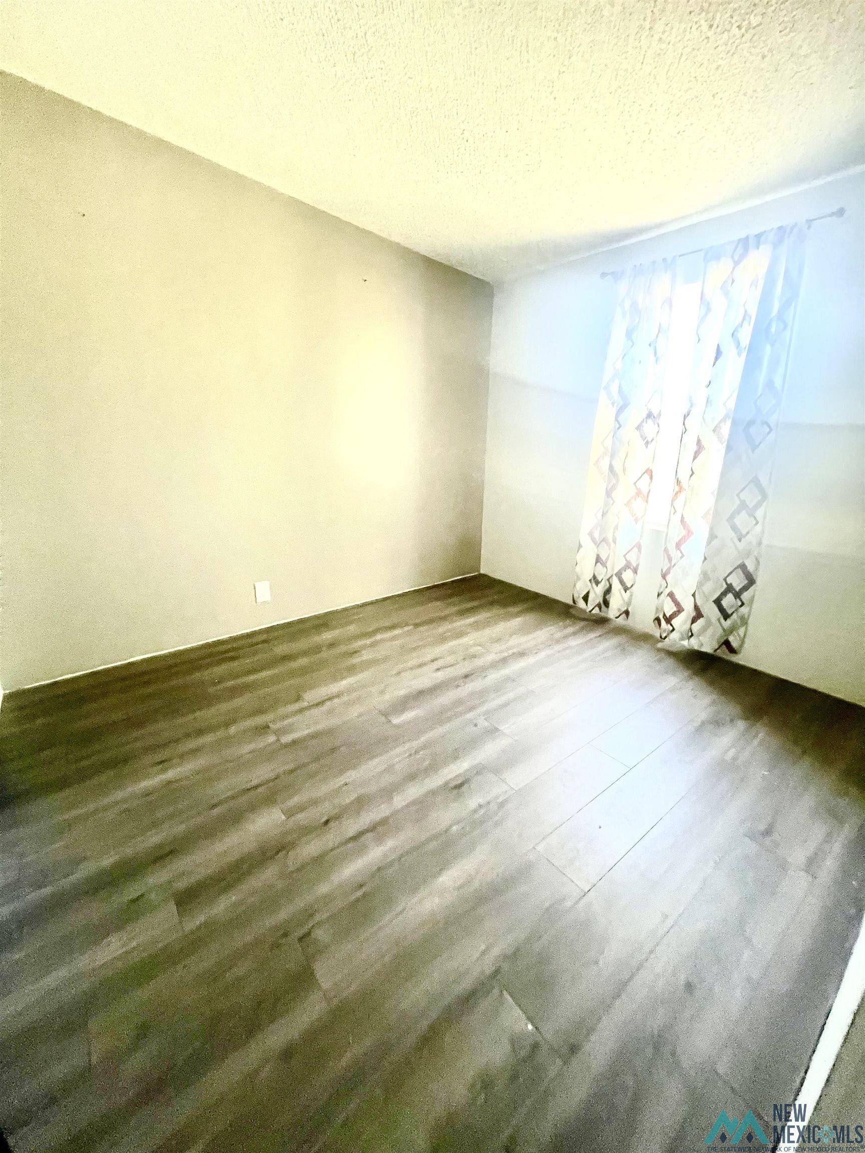Clovis, NM 88101,1237 Ranchero