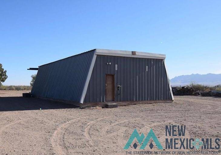 Deming, NM 88030,17335 Purple Sage Rd SW