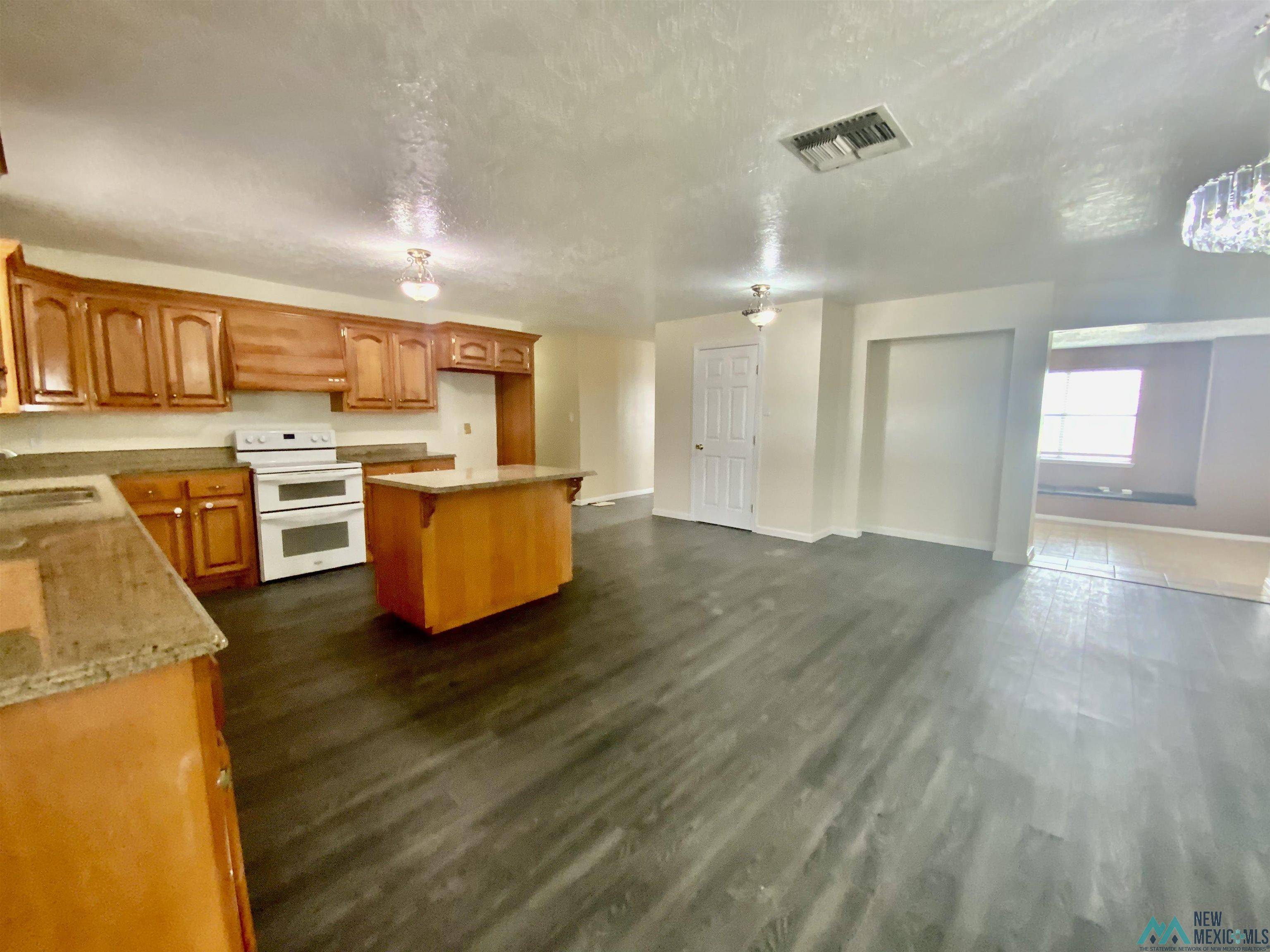 Hobbs, NM 88240,830 E Rose Road