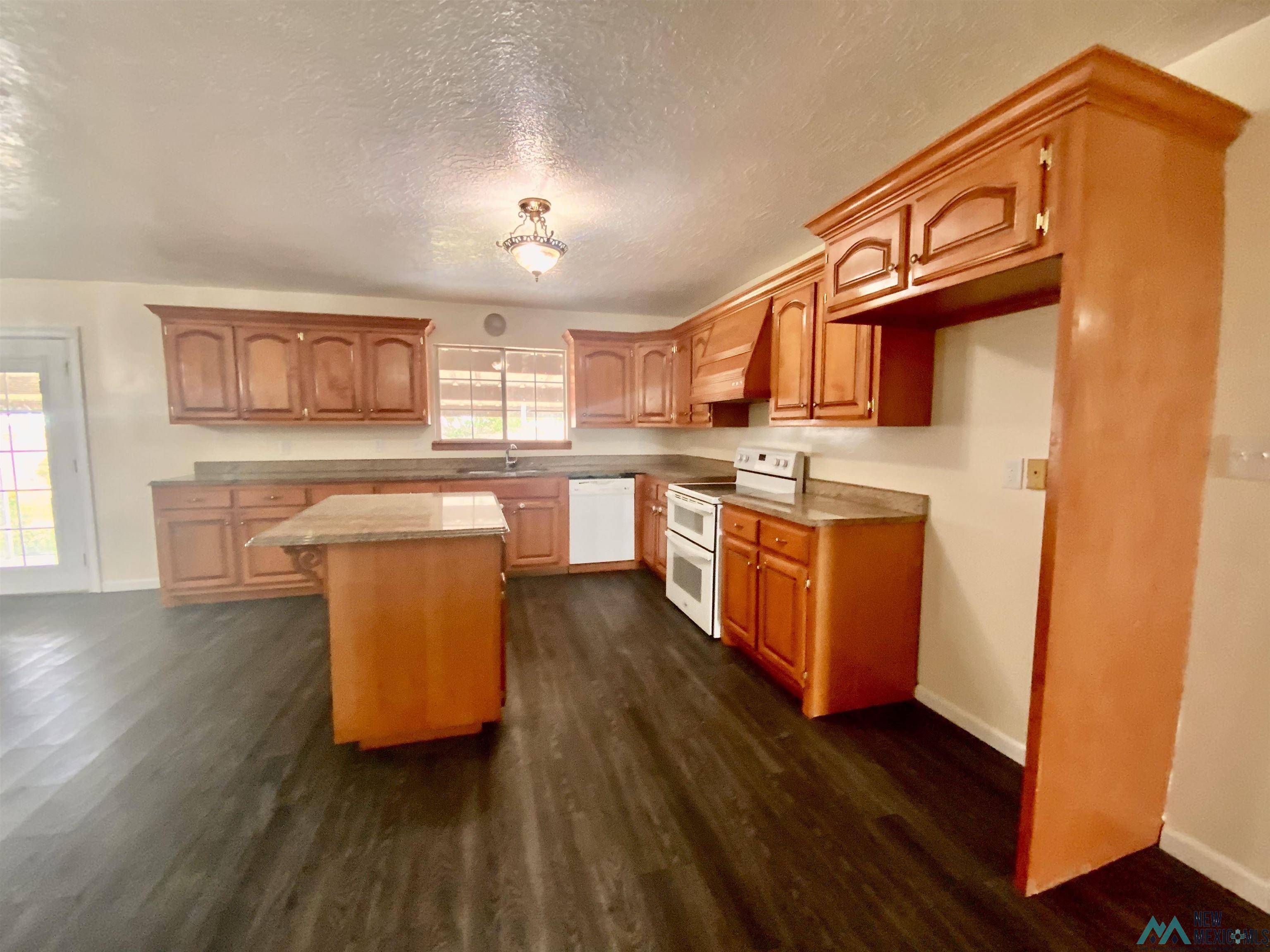 Hobbs, NM 88240,830 E Rose Road