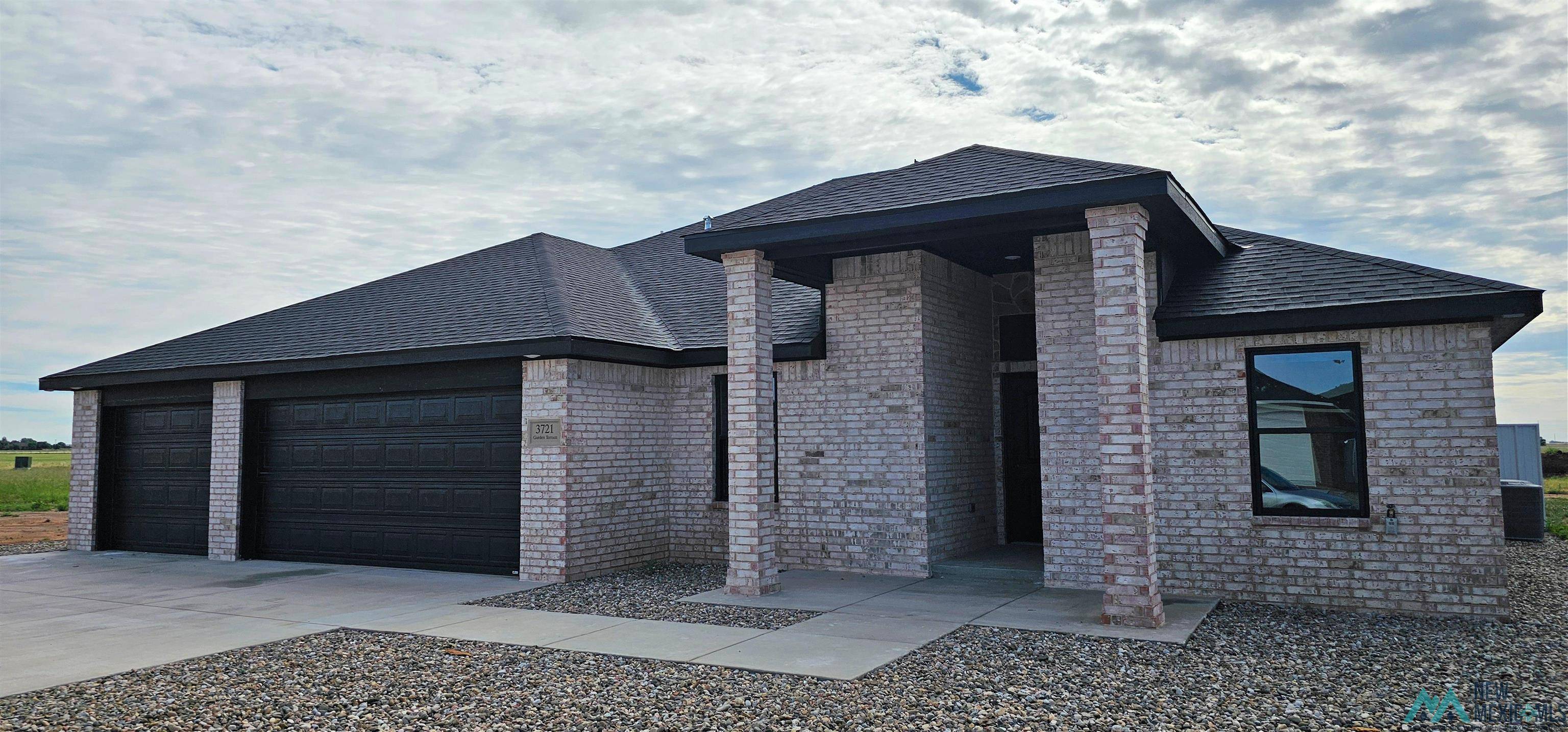 Clovis, NM 88101,3721 Garden Terrace