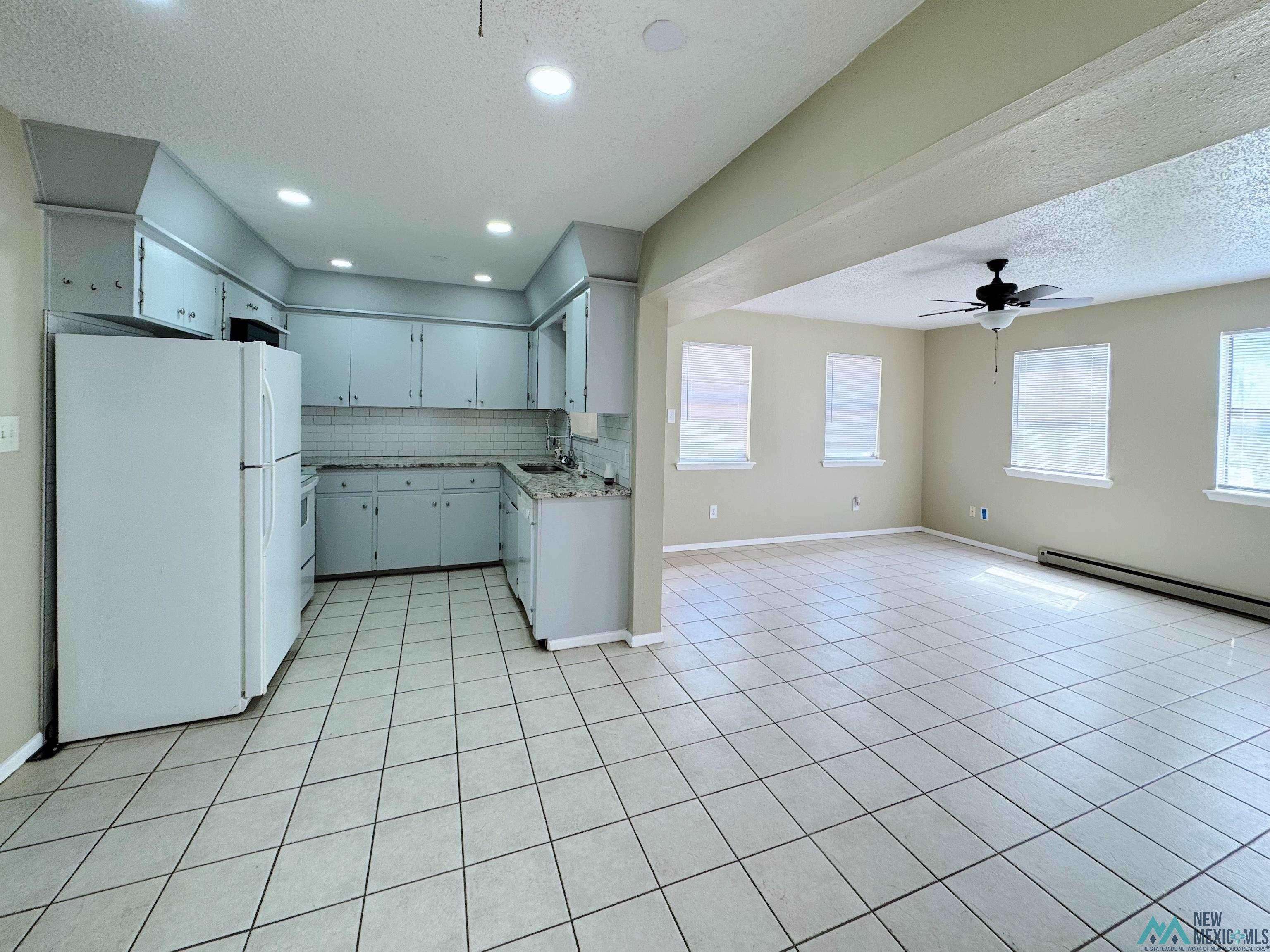 Clovis, NM 88101-9126,570 US 70