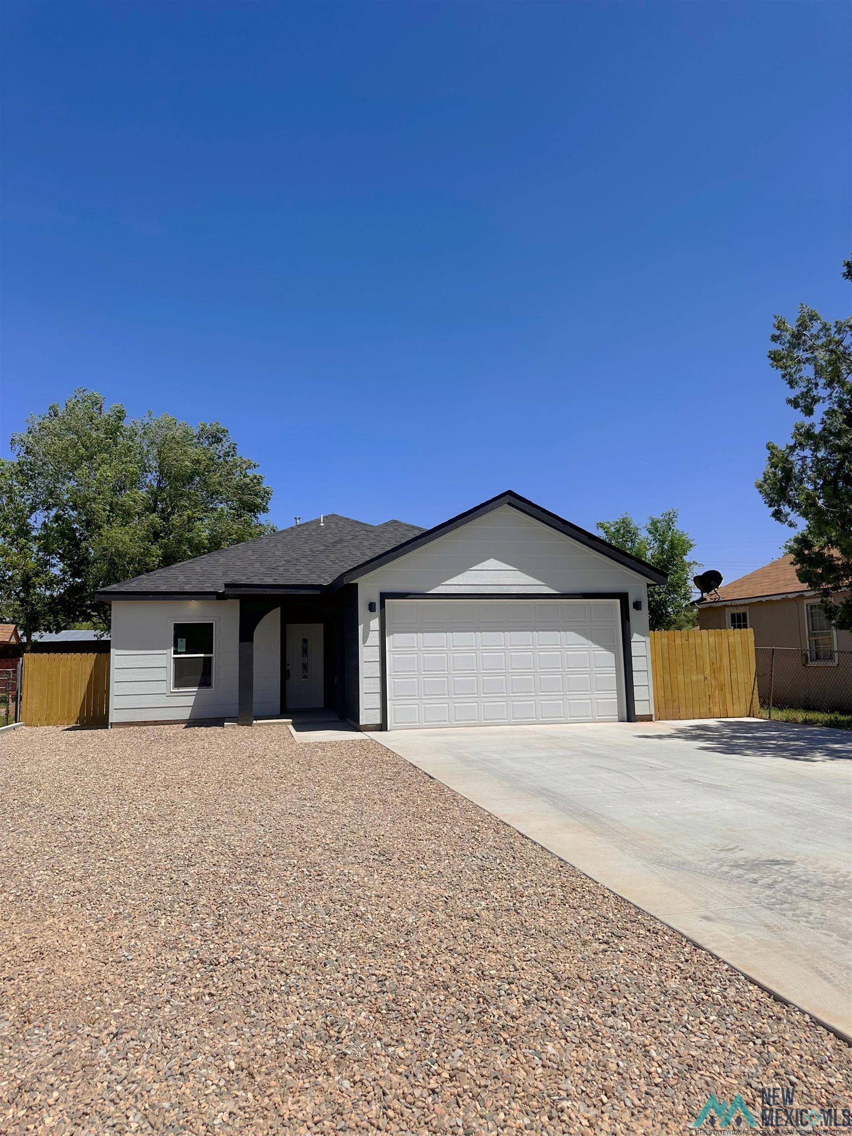 Clovis, NM 88101,1309 N Lea Street