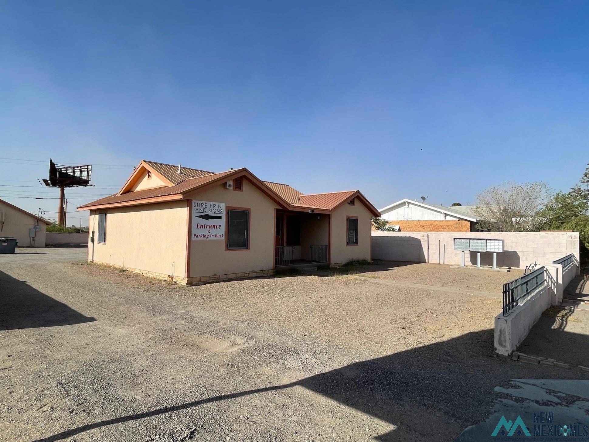 Deming, NM 88030,513 W Pine St