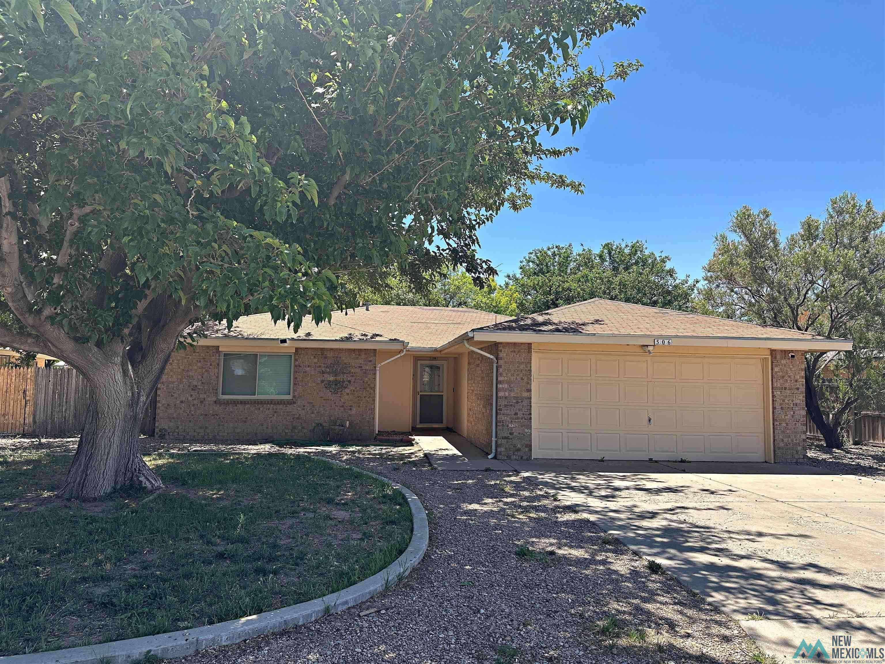Roswell, NM 88201,506 Mission Arch Drive