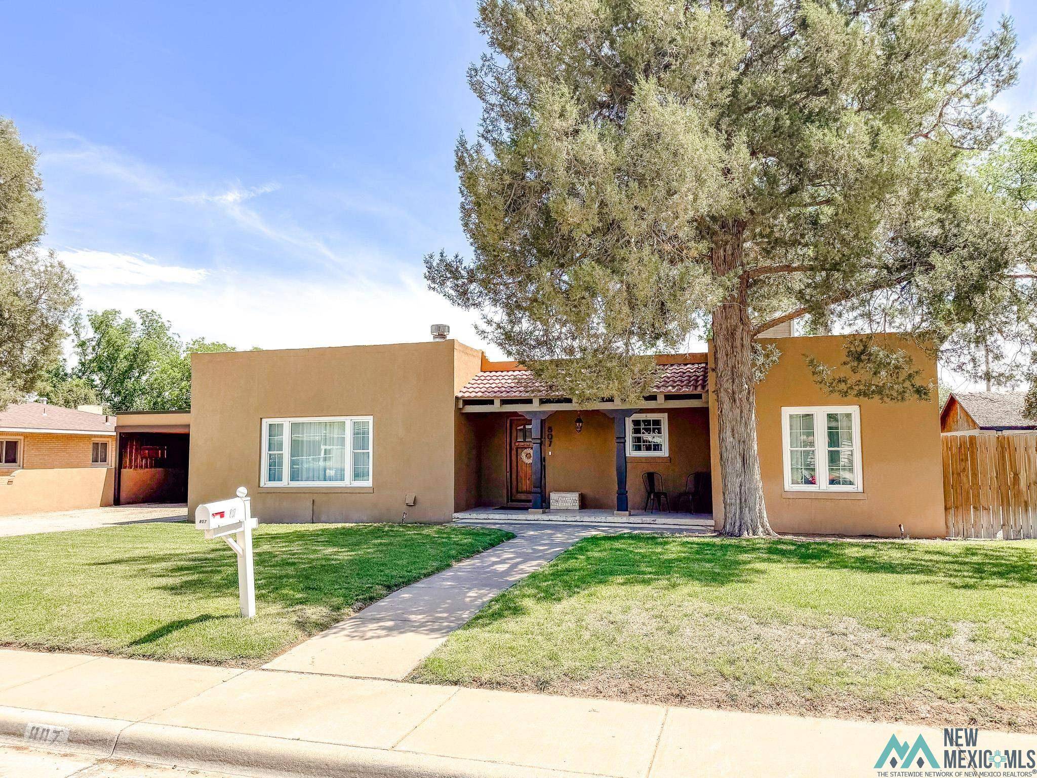 Artesia, NM 88210,807 W Bullock Avenue