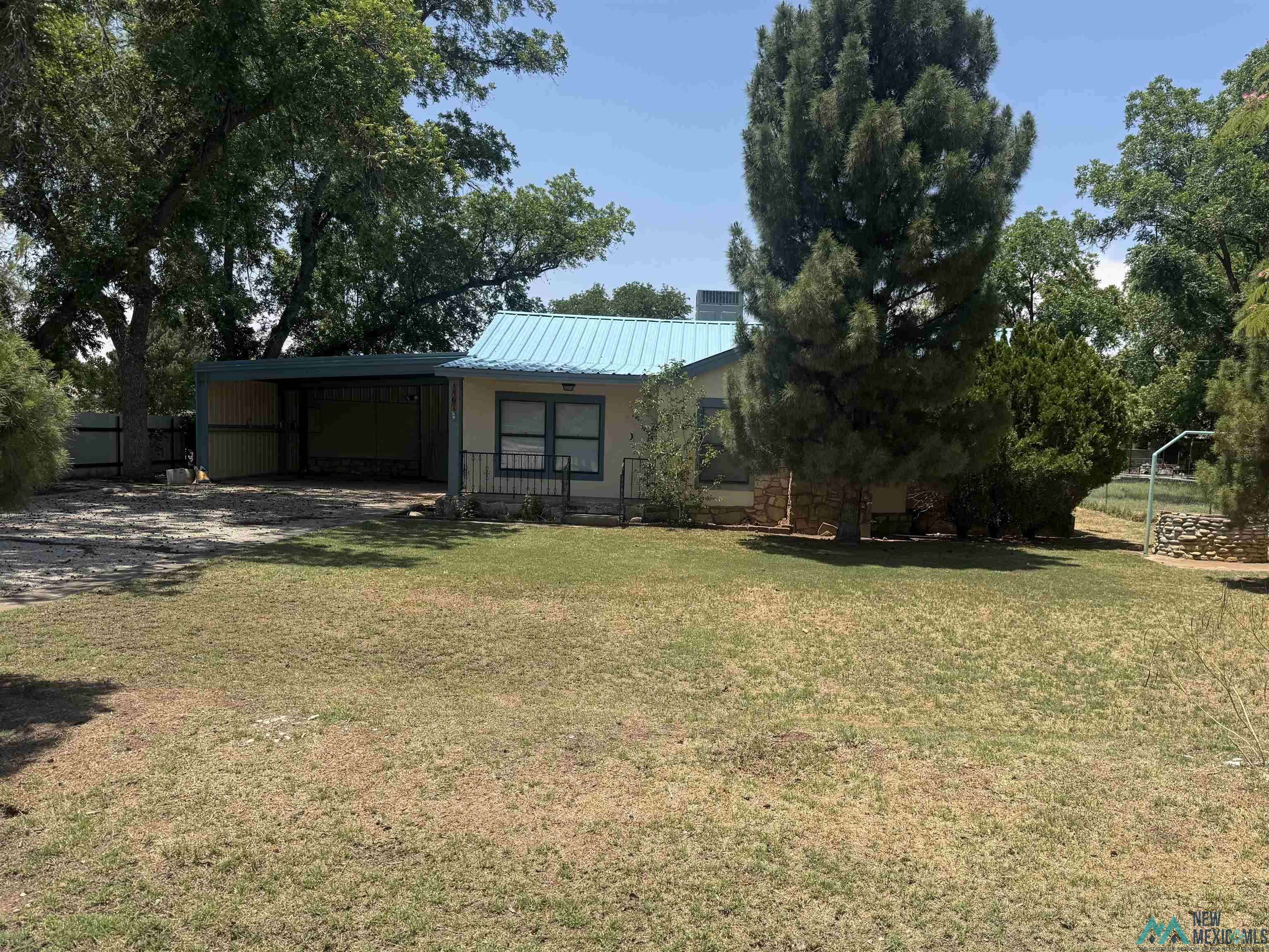Carlsbad, NM 88220,1407 N Canal Street