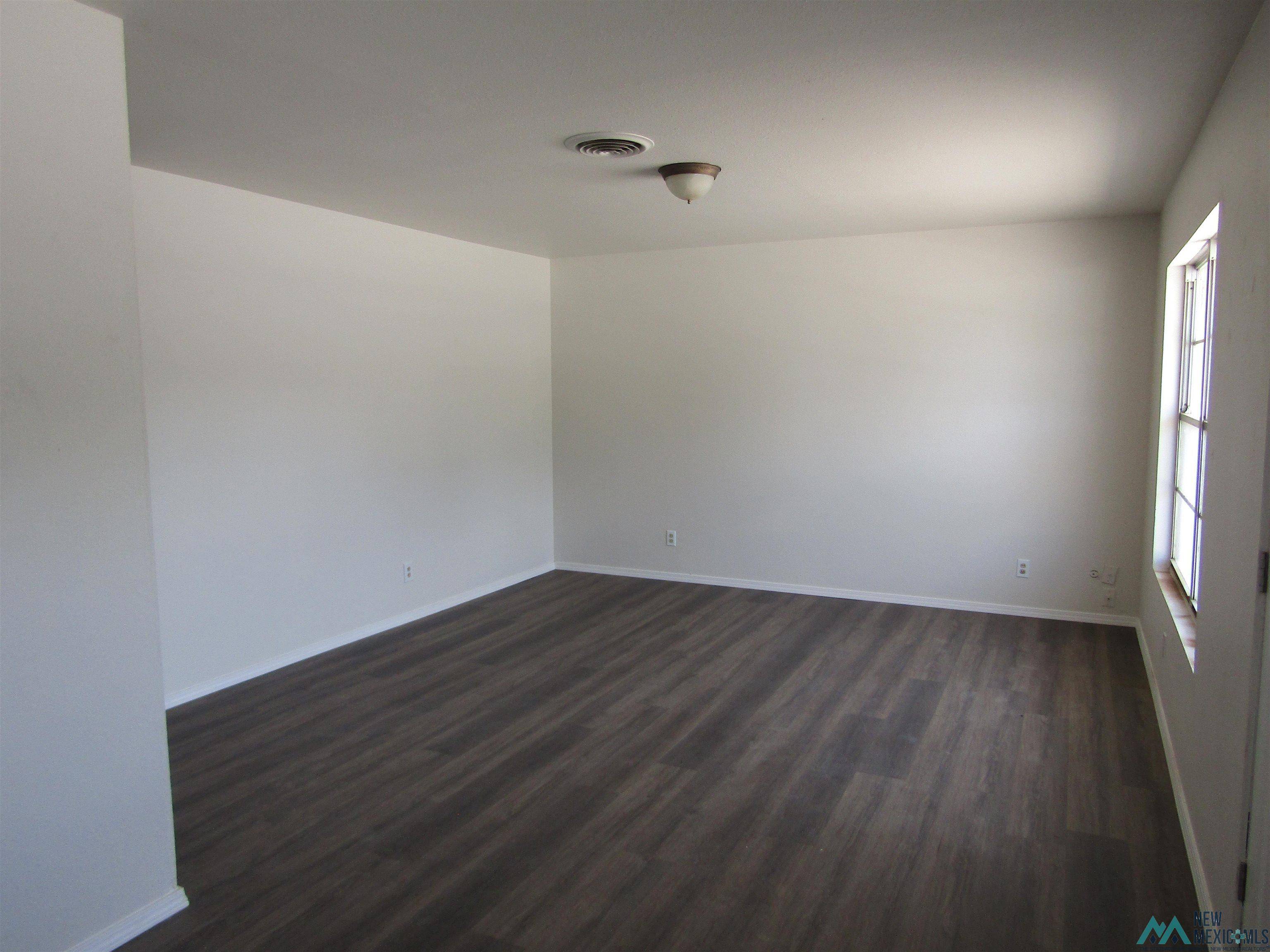 Artesia, NM 88210,1901 W Hermosa Drive