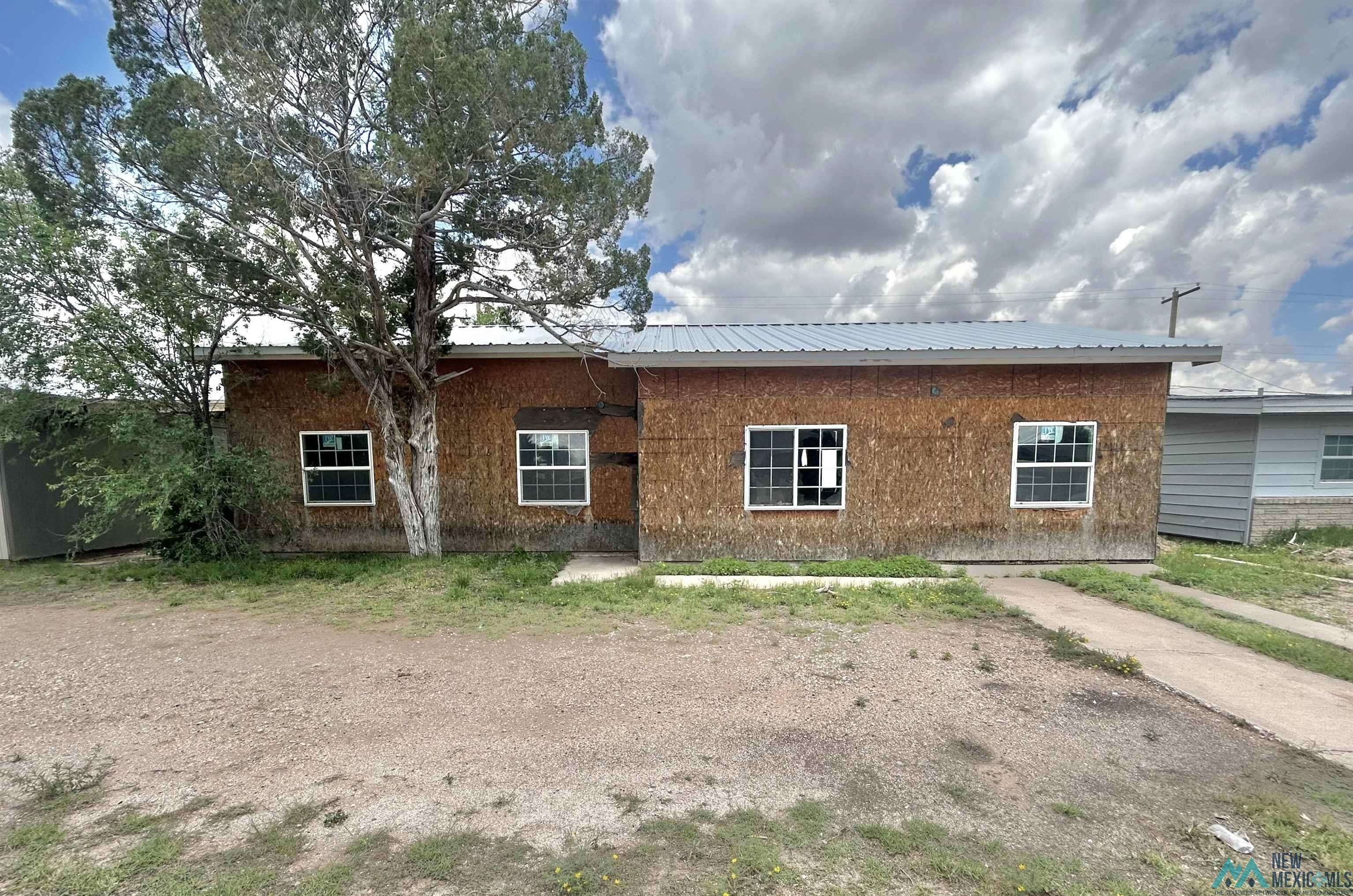Hobbs, NM 88240,1422 W Princess Jeanne Drive