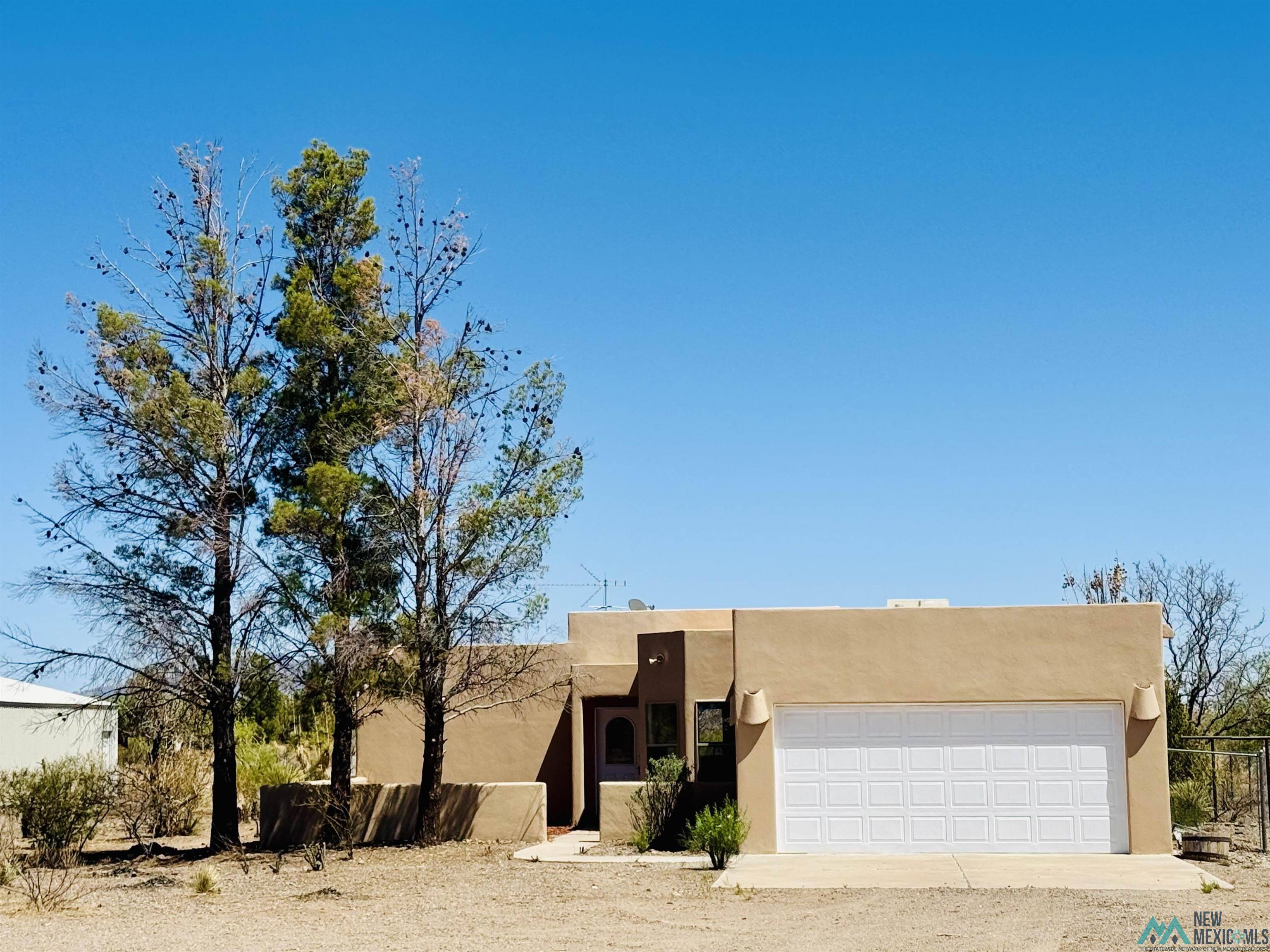 Deming, NM 88030,4047 SW Marengo Road