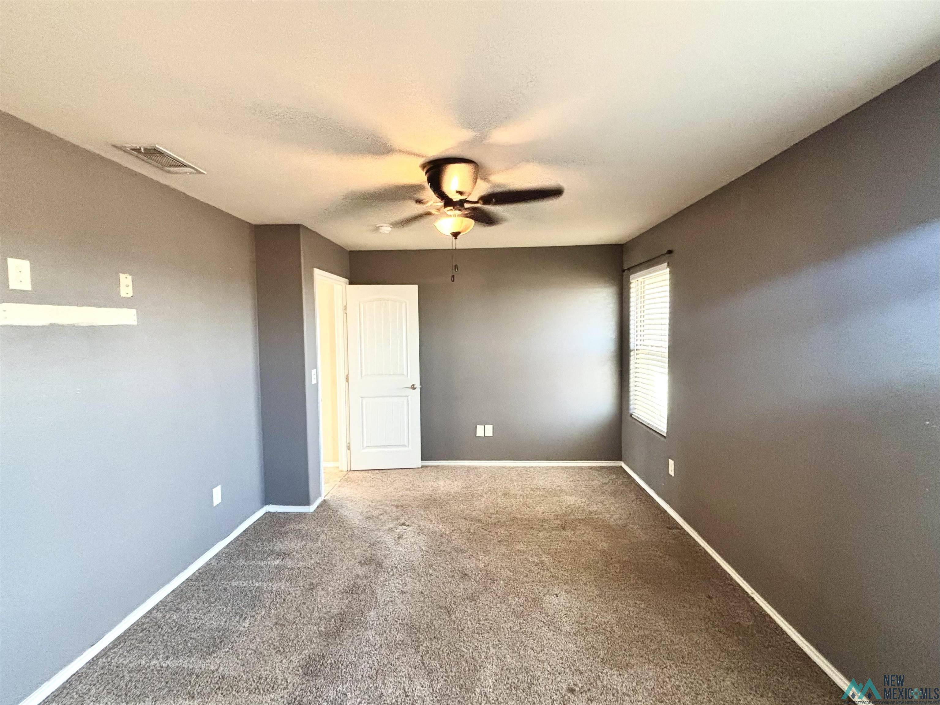 Eunice, NM 88231,1712 Avenue S