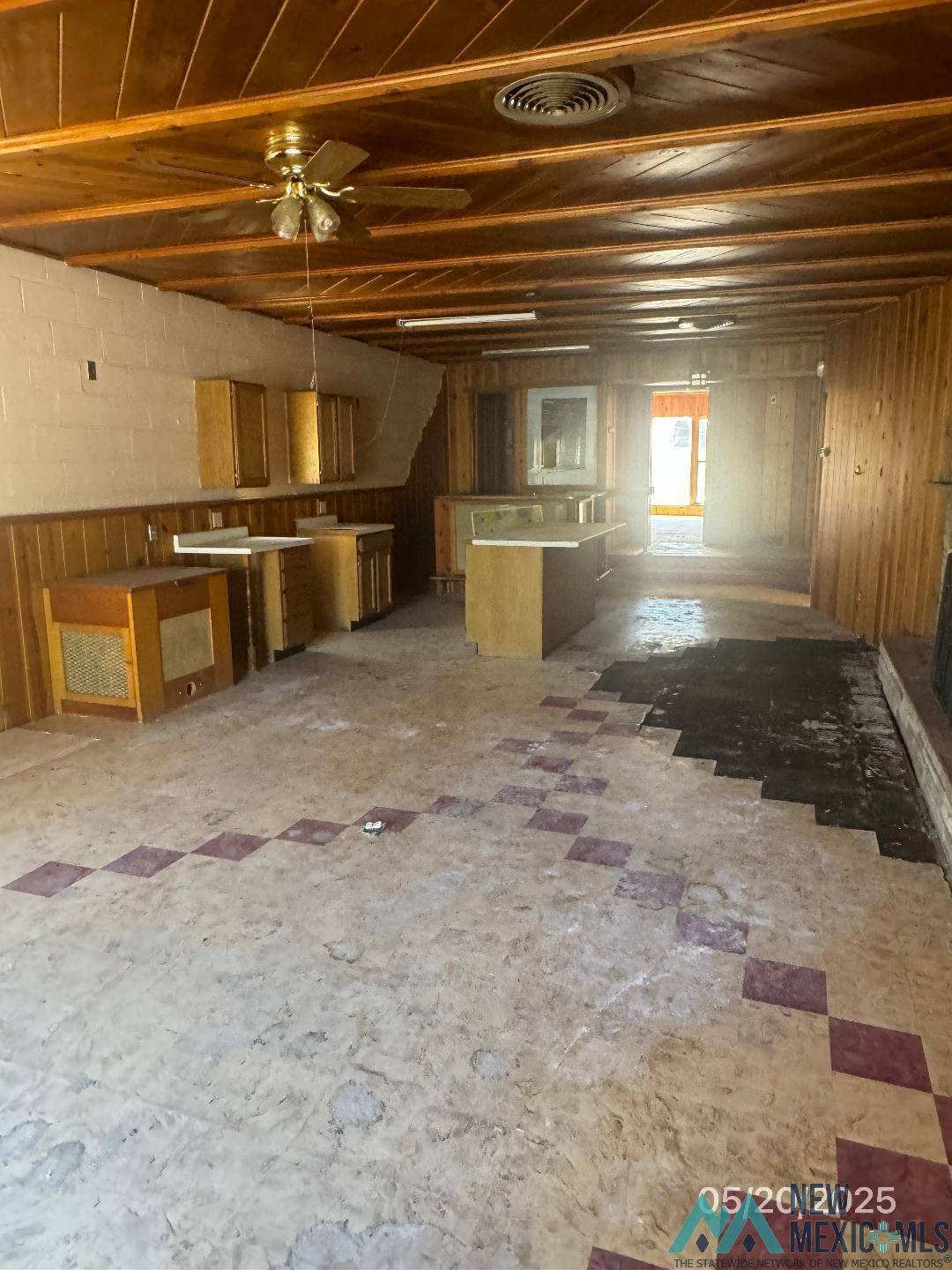 Gallup, NM 87301,201-203 E Mesa Avenue
