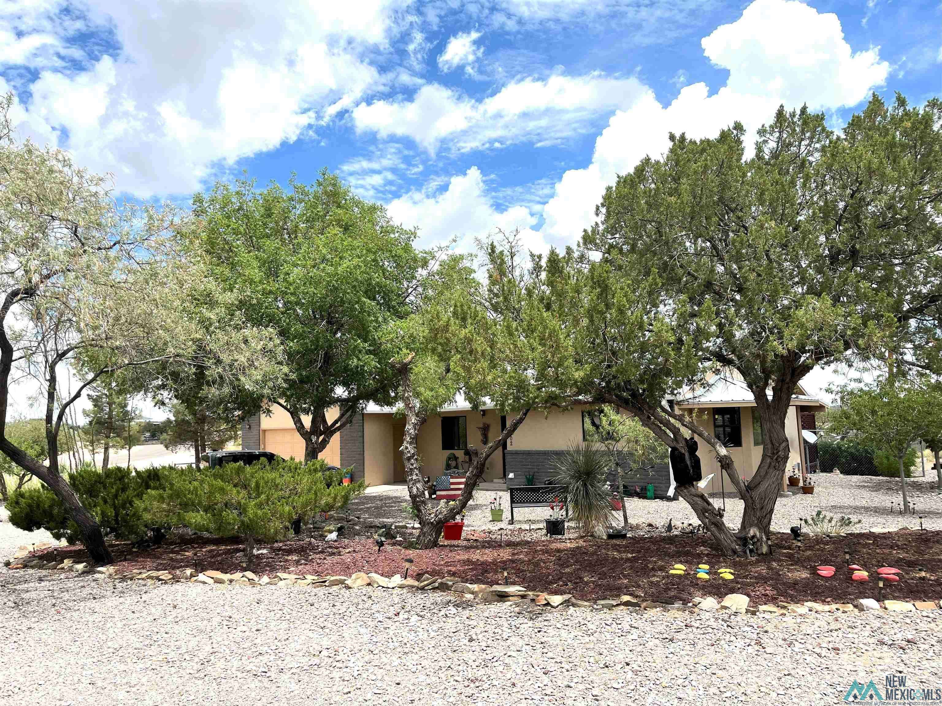 Elephant Butte, NM 87935,602 HAWTHORNE Drive